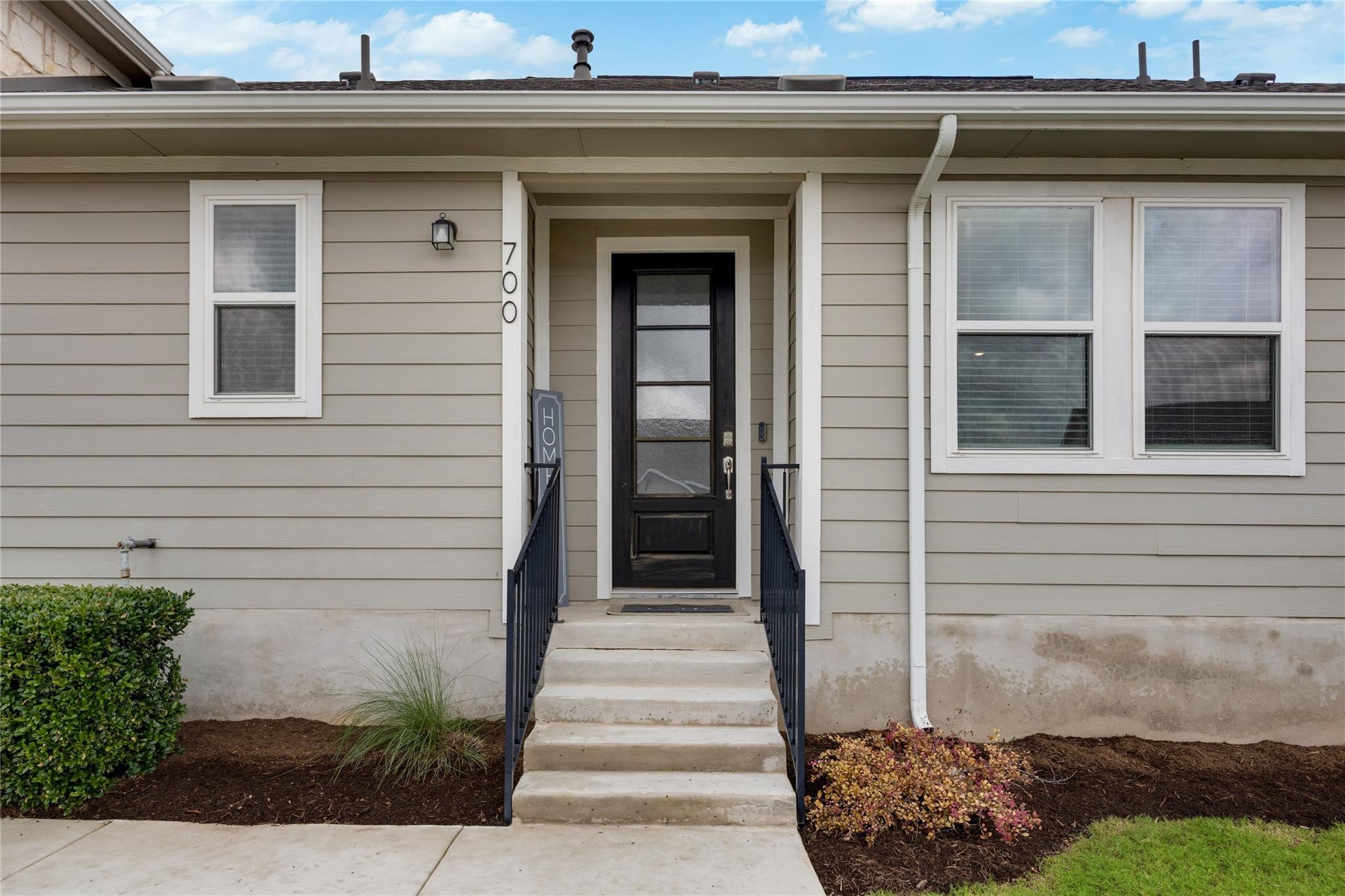 700 Affazia LN #C — photo 3