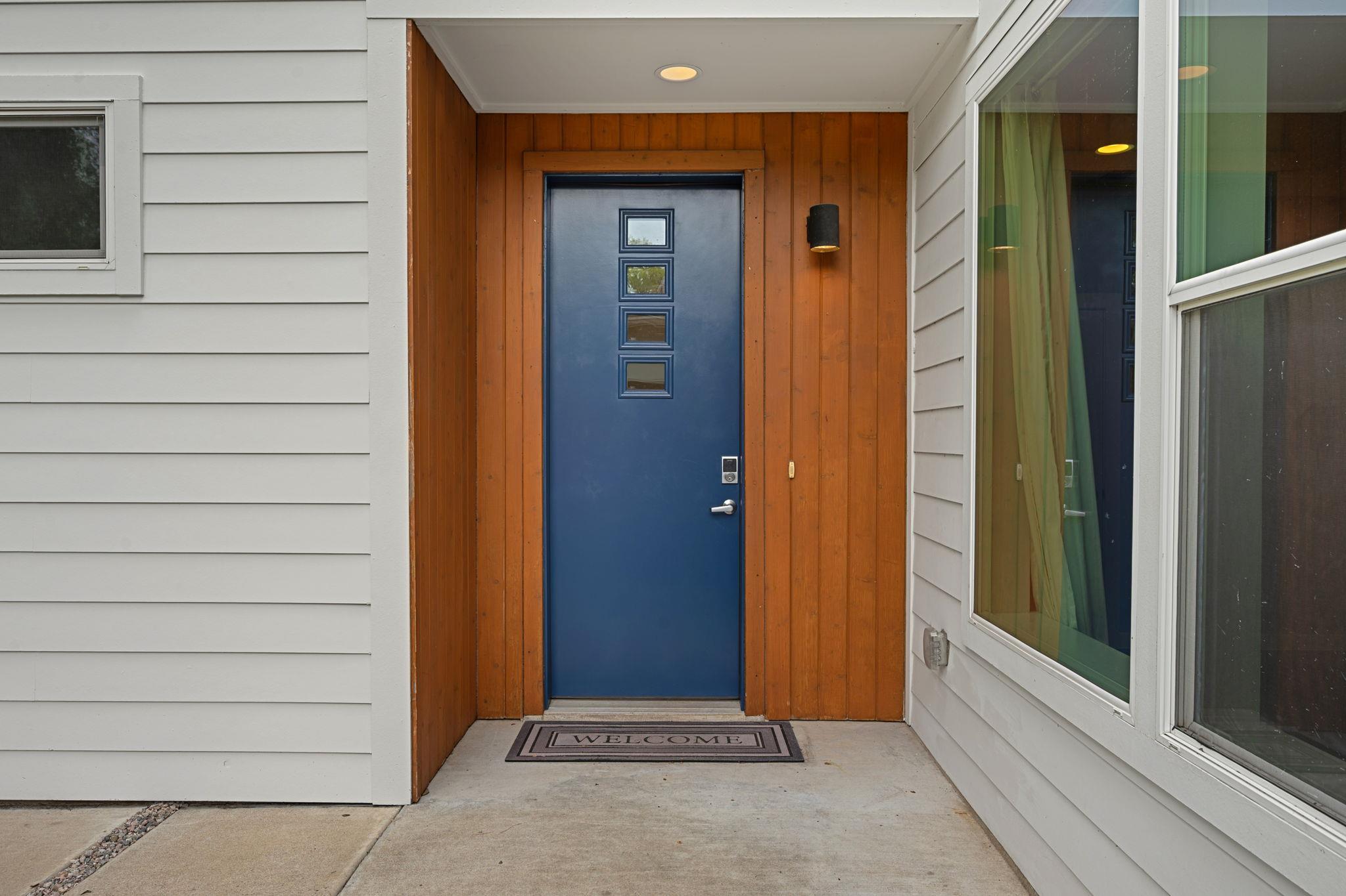 3215 Aldwyche DR — photo 3