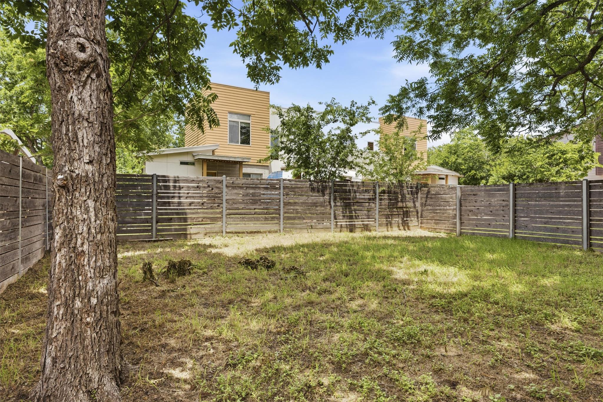 1210 Stobaugh ST #B — photo 3