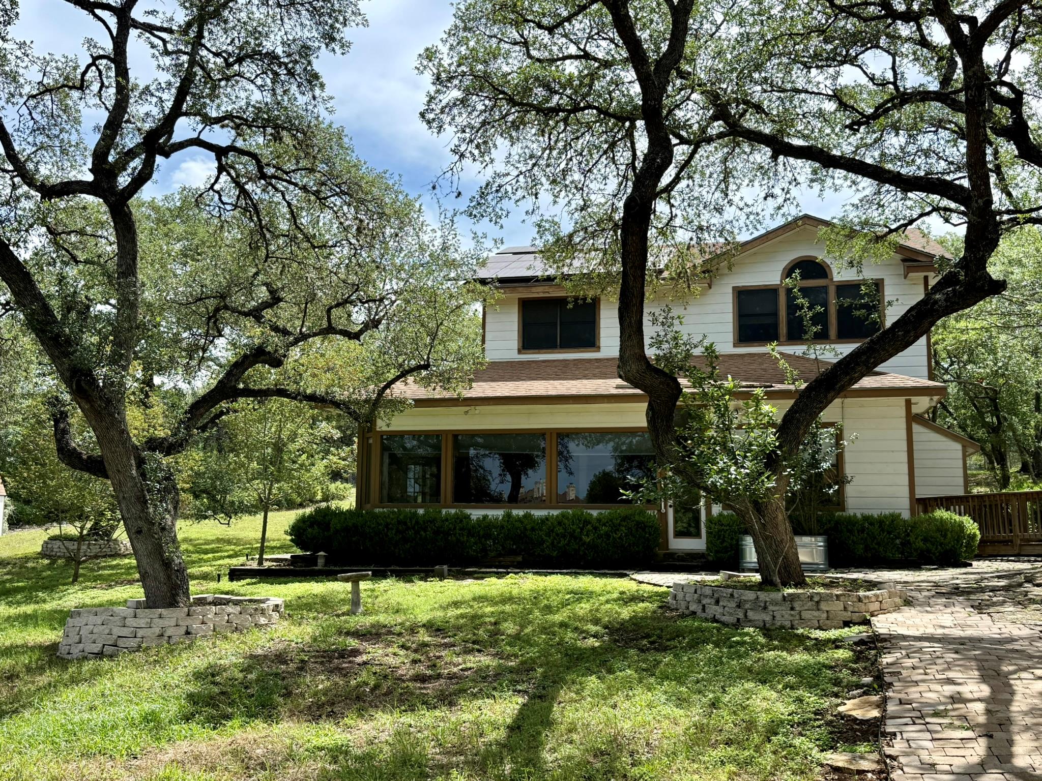 4748 Eck LN — photo 3