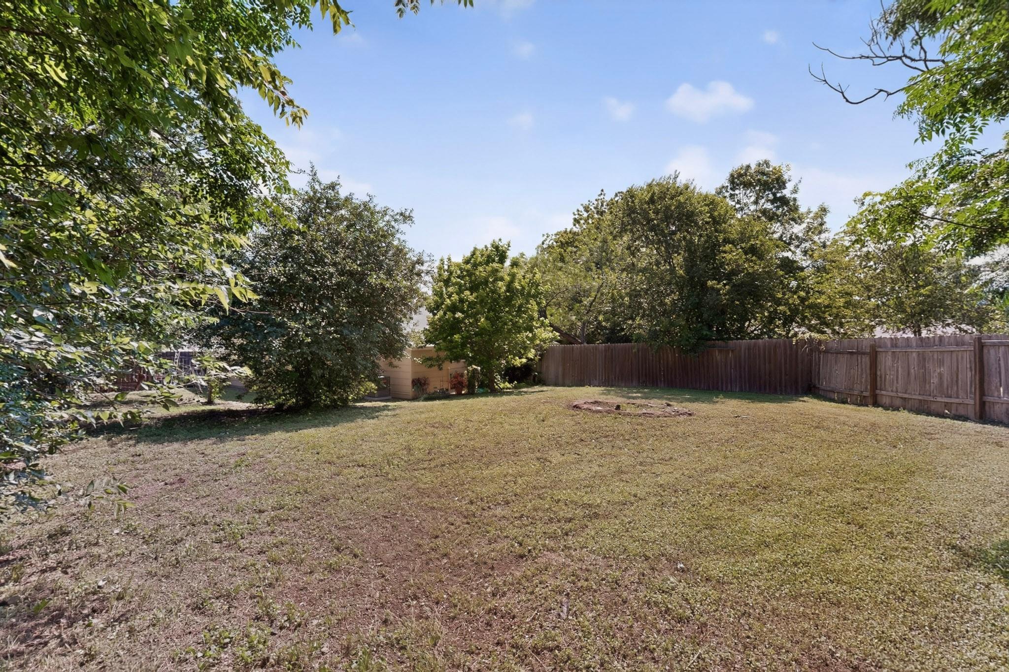 128 Coers CIR — photo 3