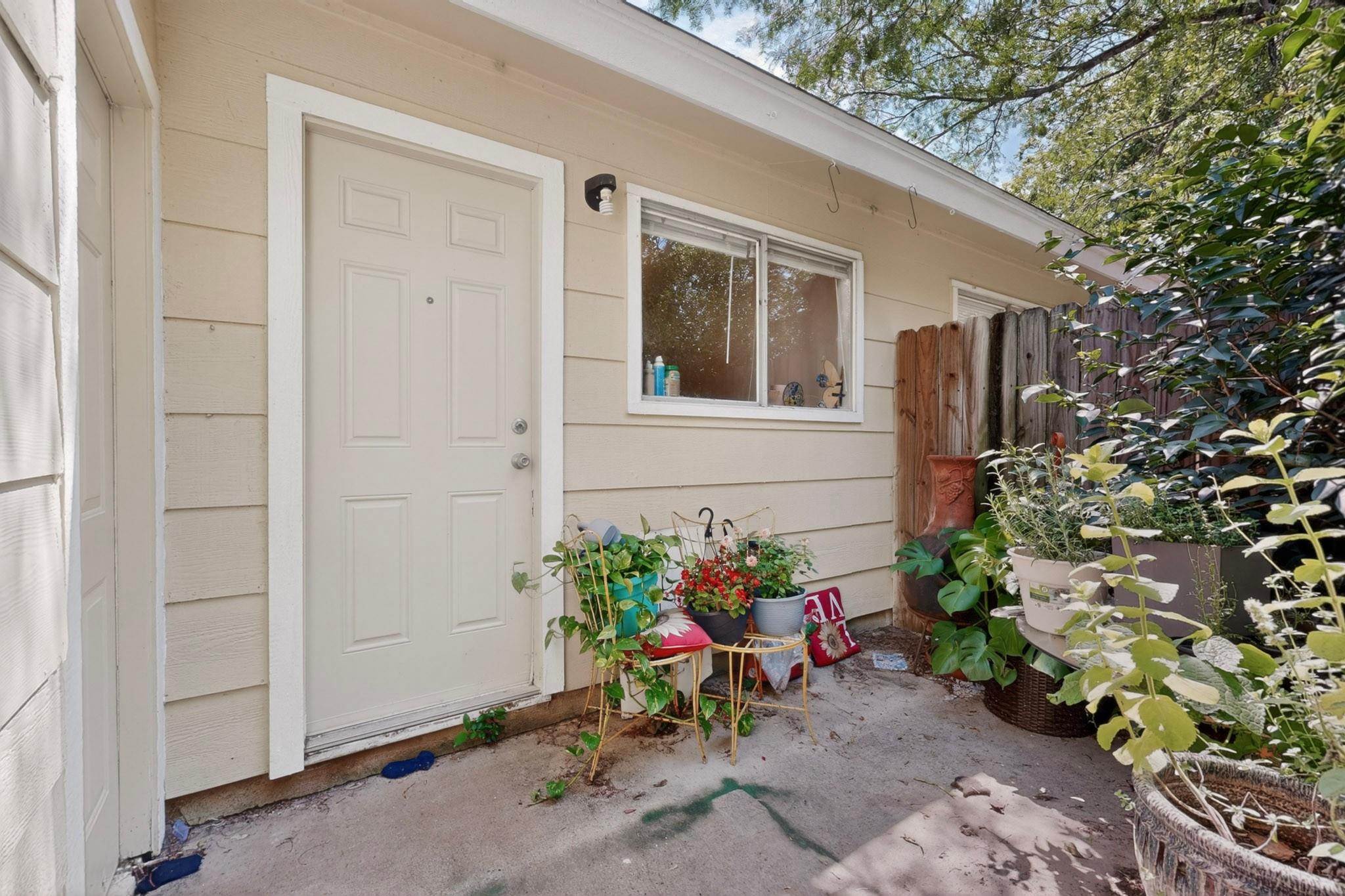 128 Coers CIR — photo 4