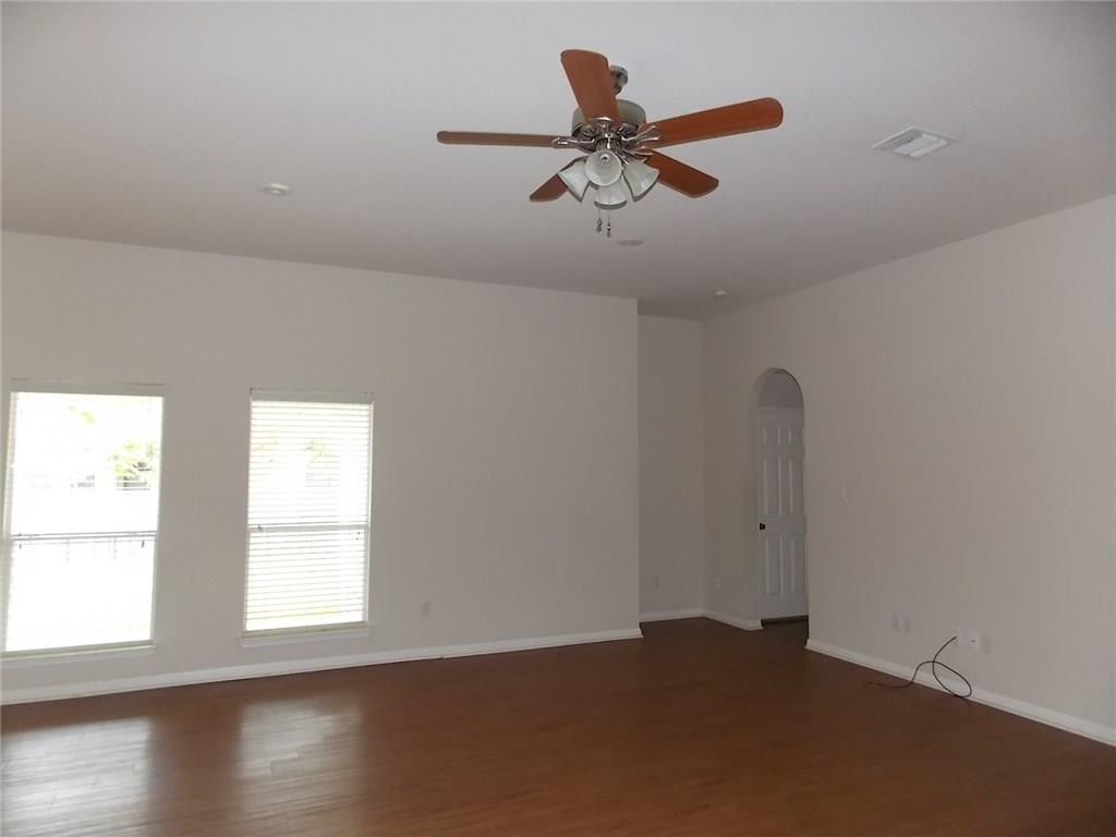 199 Prairie Dawn — photo 3