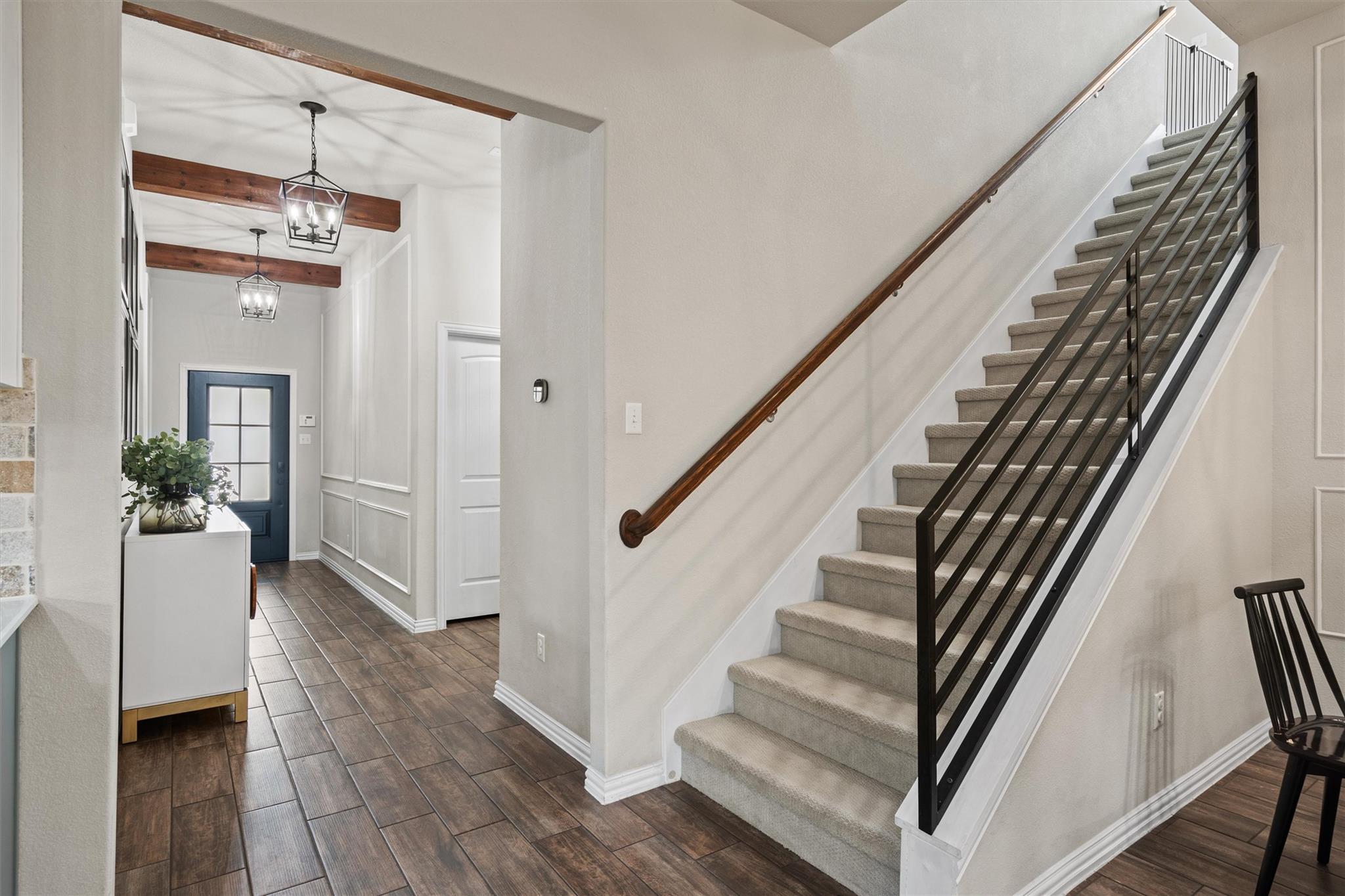 705 Hereford LOOP — photo 3