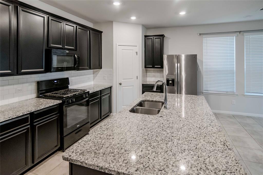 5713 Pleasanton PKWY — photo 4