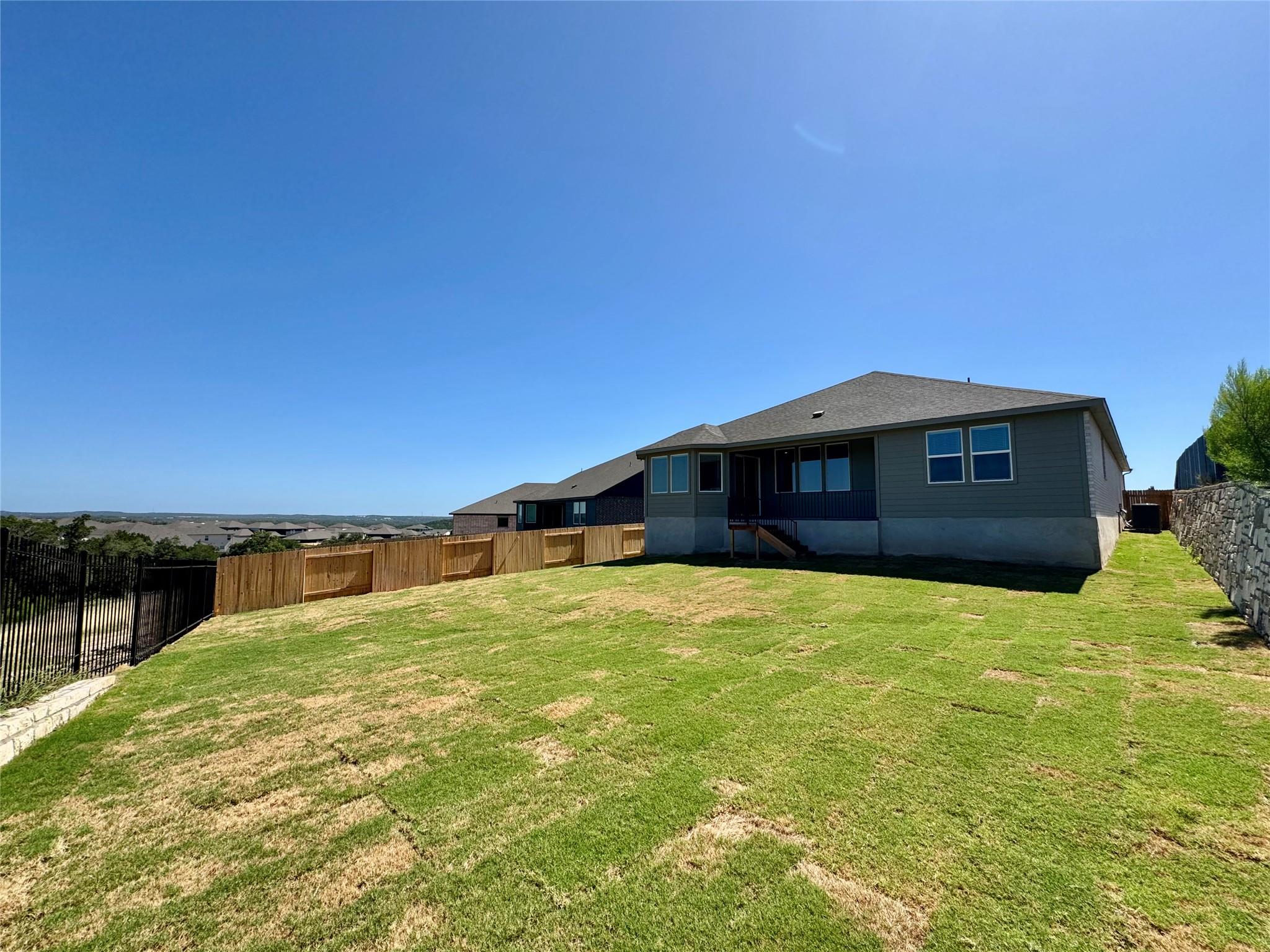 131 Shumard Peak CV — photo 5