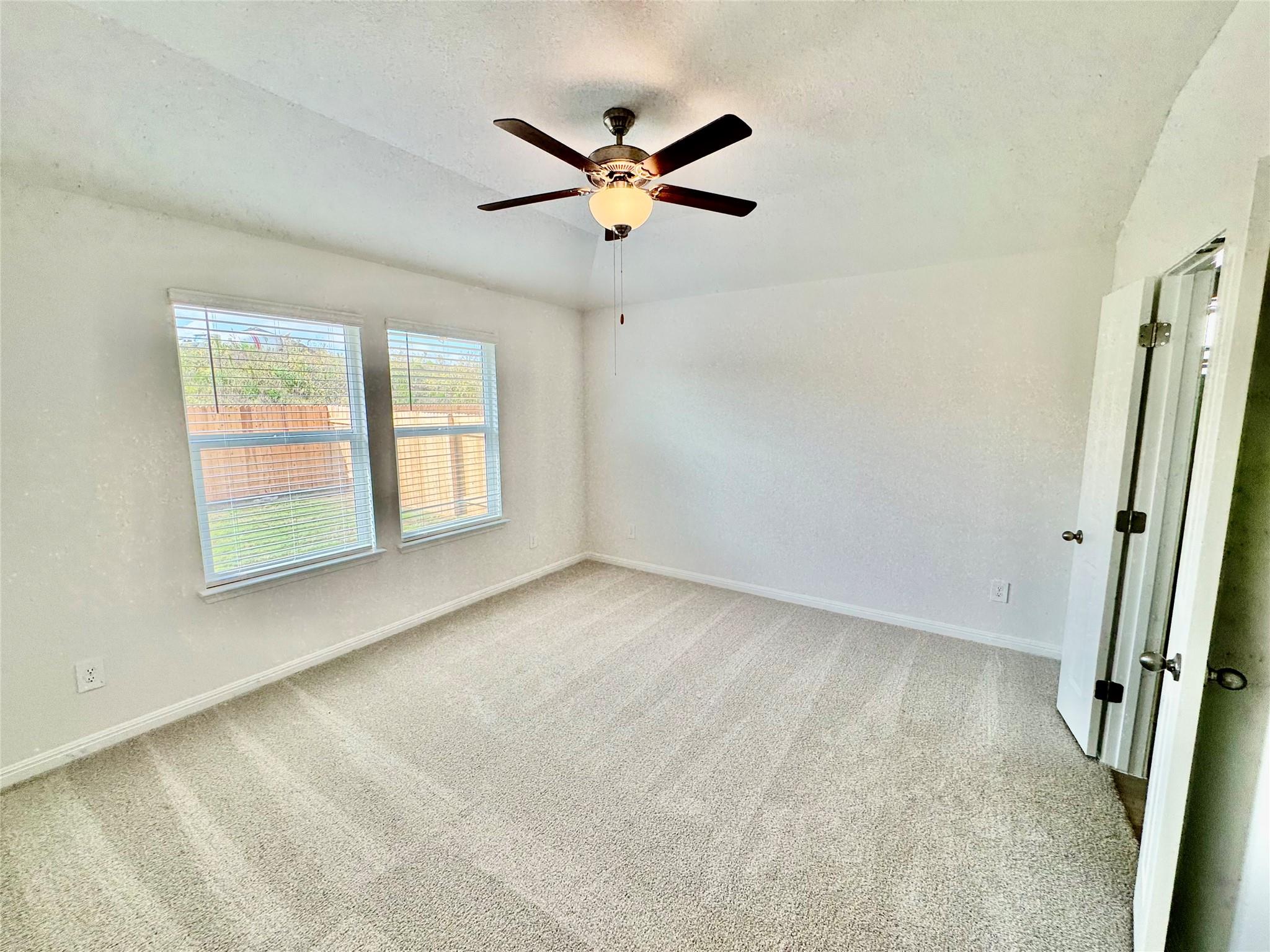 3611 Kent Chalk RD — photo 3