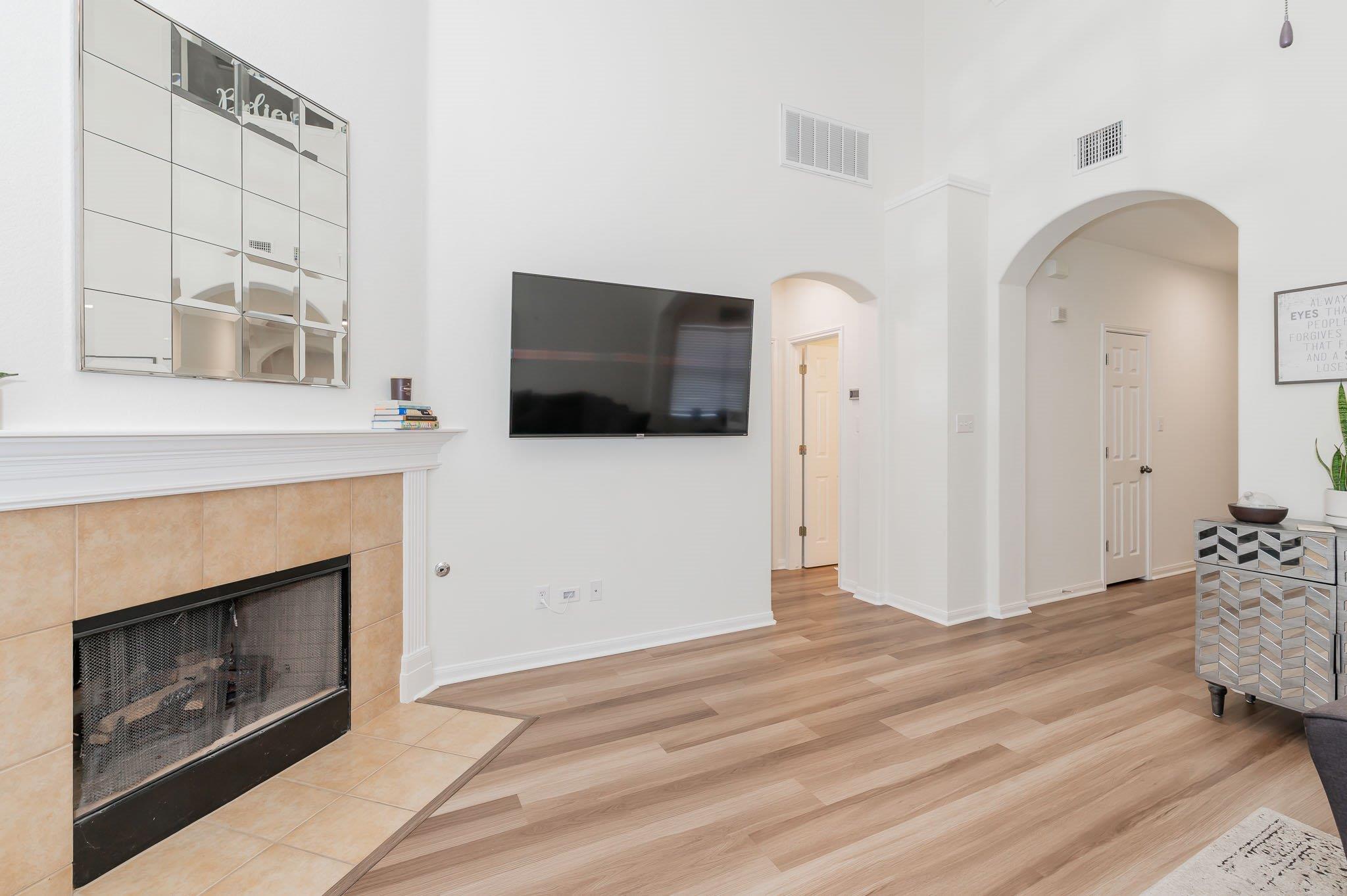 4004 Rocky Shore LN — photo 5