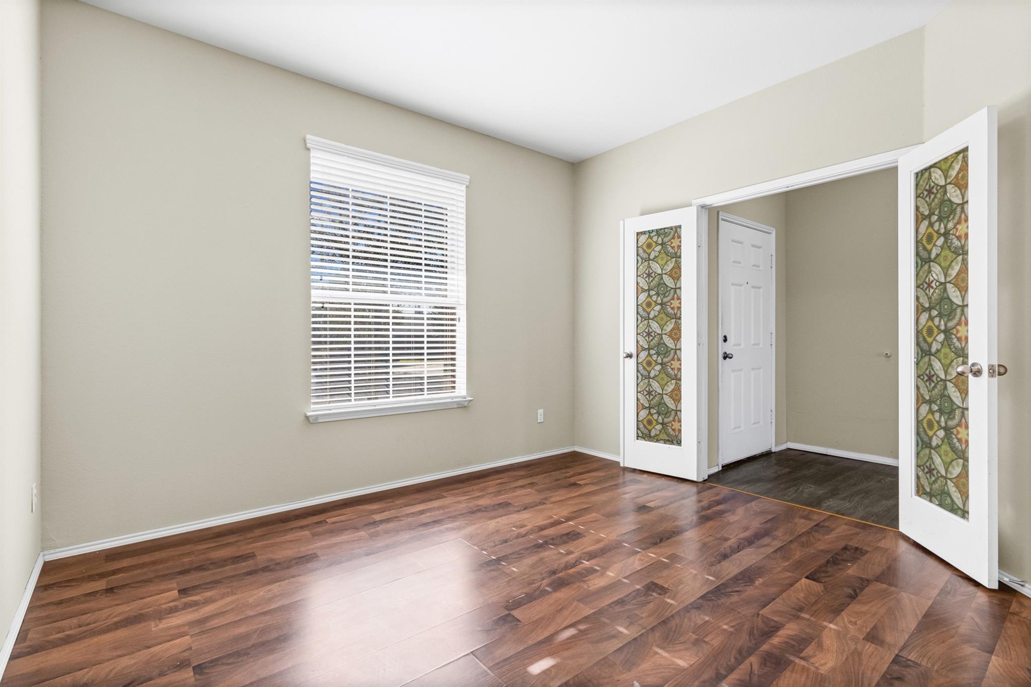 5905 Adair DR — photo 3