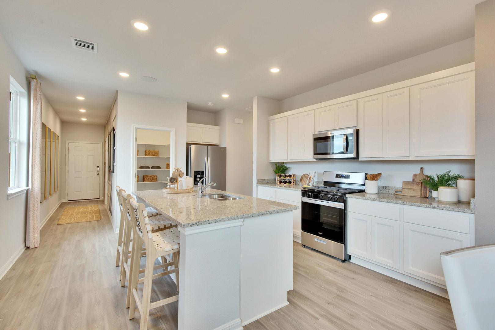 11909 Murano DR — photo 5