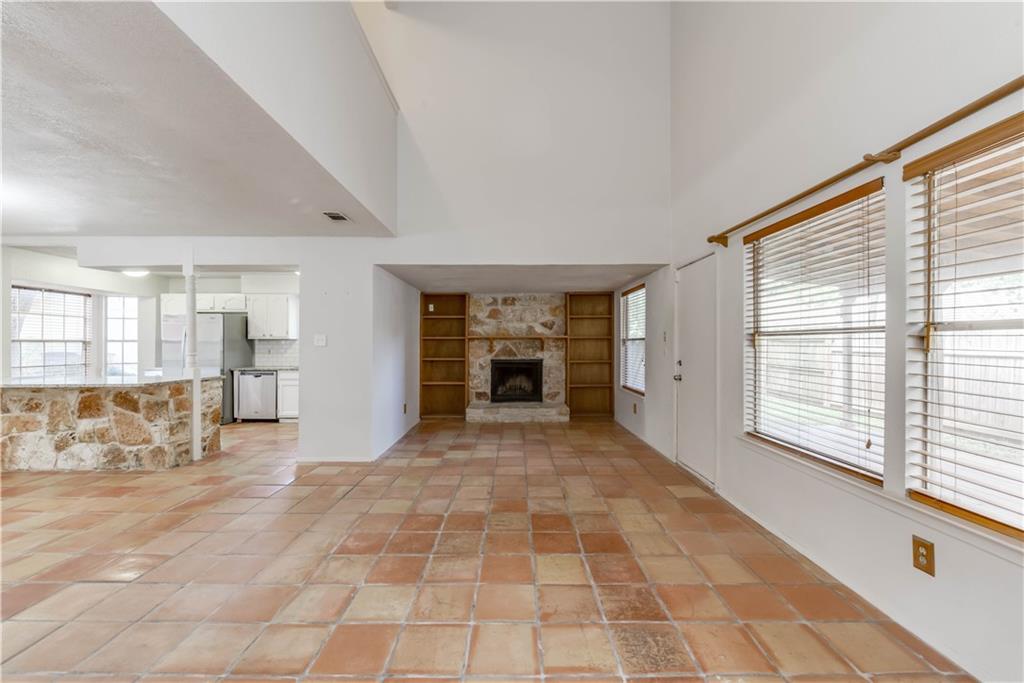 4200 Everest LN — photo 4