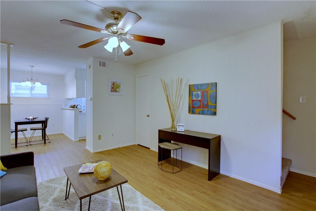816 North Loop BLVD ##111 — photo 3