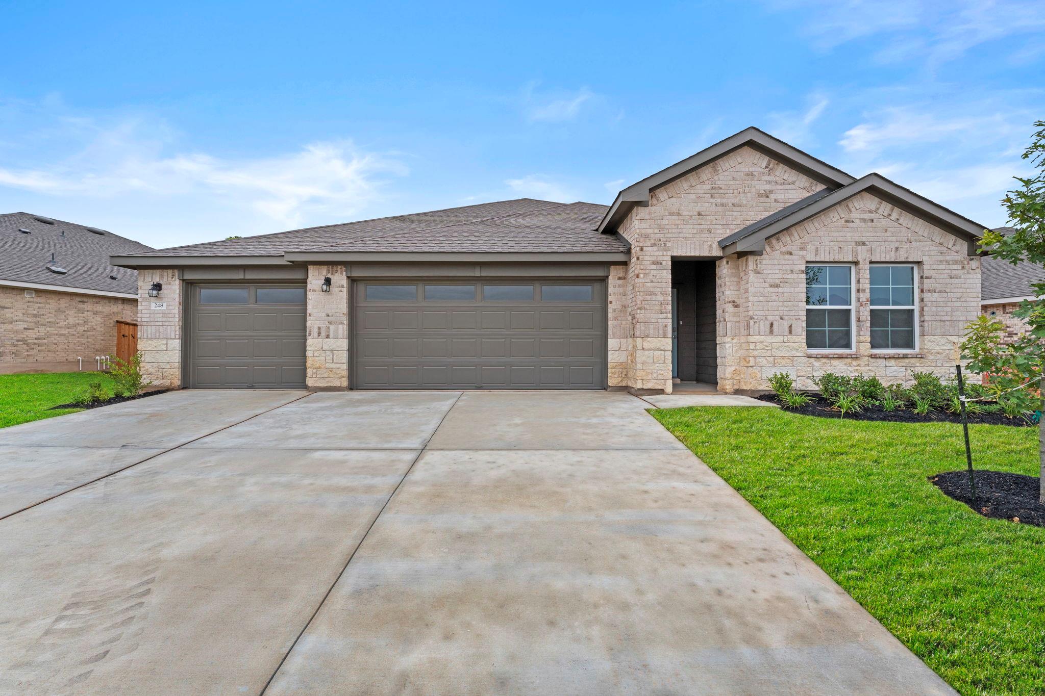 248 Rivers Edge DR