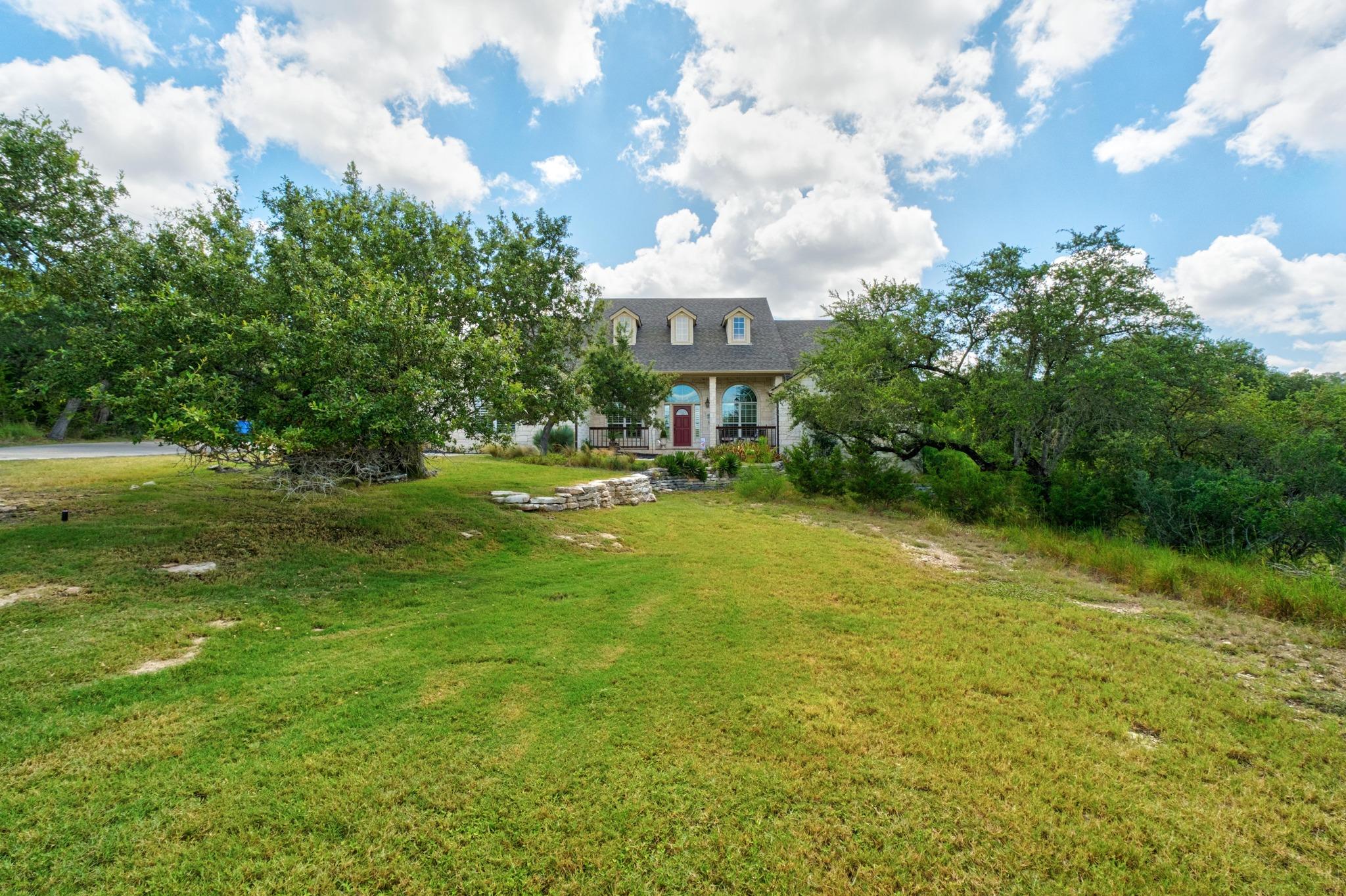 1053 Sunset Canyon DR — photo 3