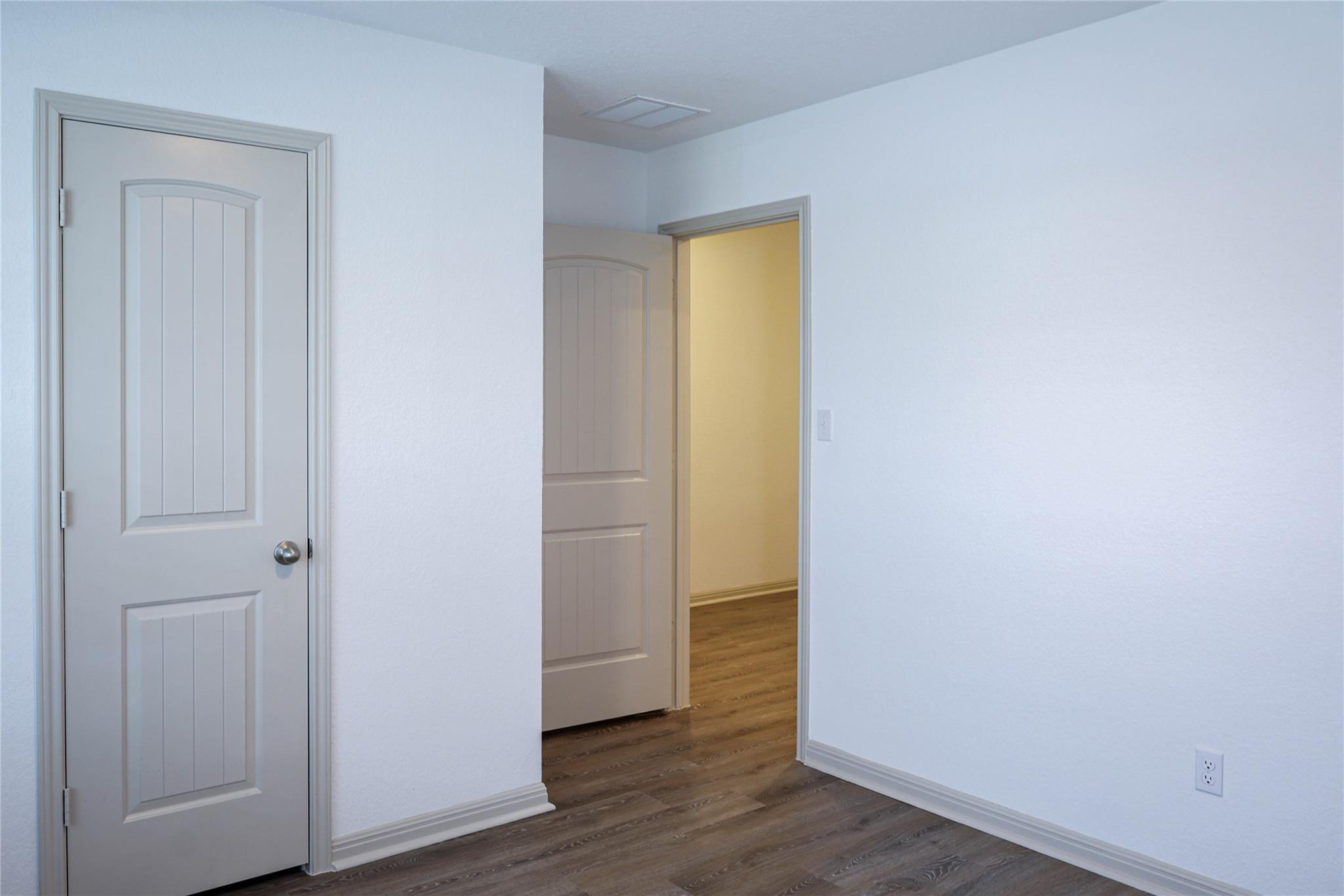 231 Sweetwater Creek LN — photo 5