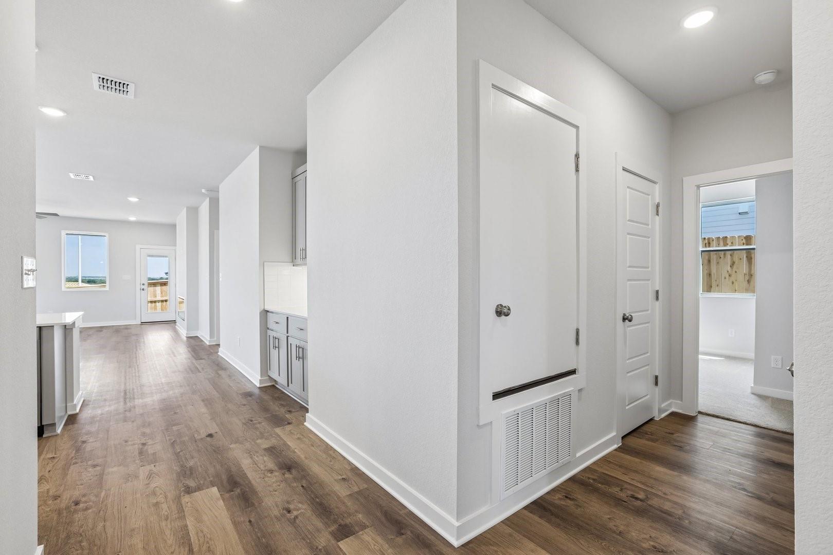 5416 San Pietro DR — photo 5