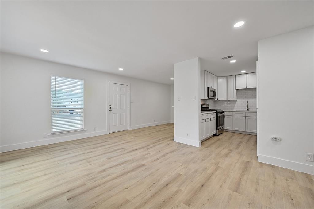 2617 Ektom DR — photo 4