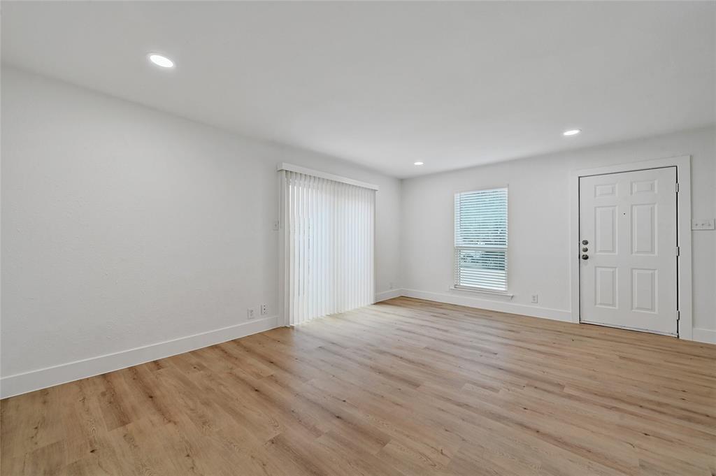 2617 Ektom DR — photo 5