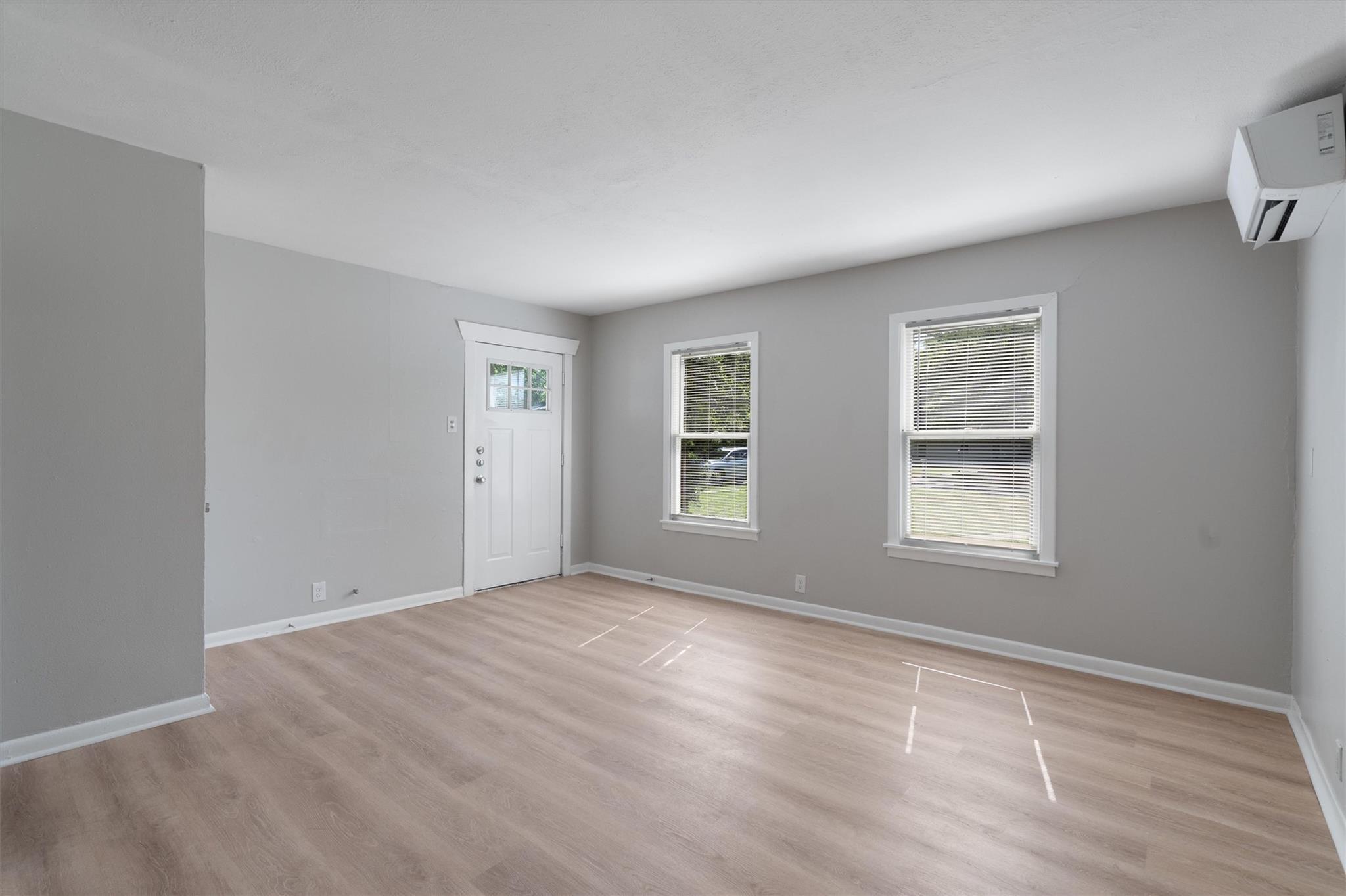 1012 Barbara DR #B — photo 4