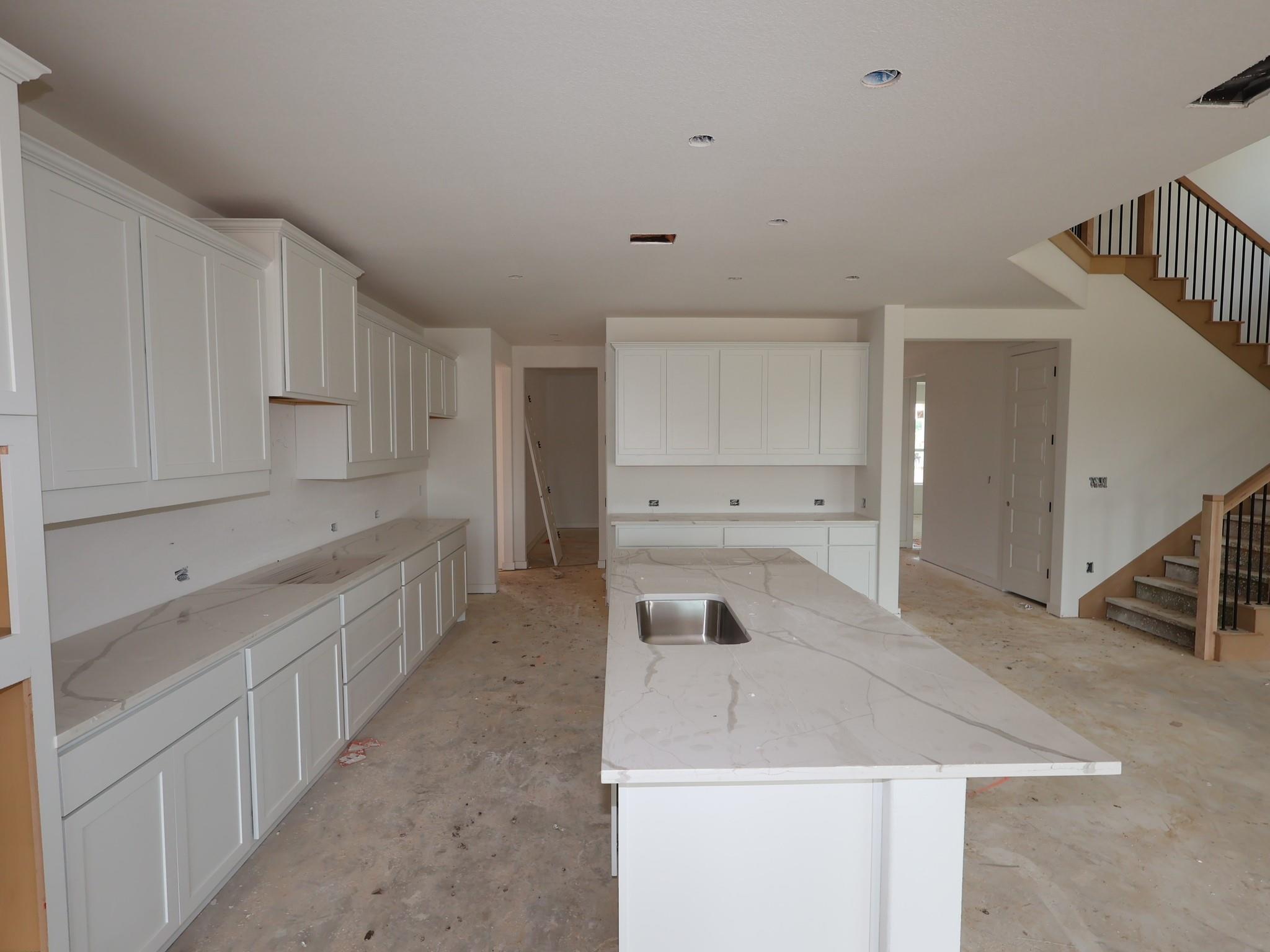 3720 Plentywood LN — photo 5