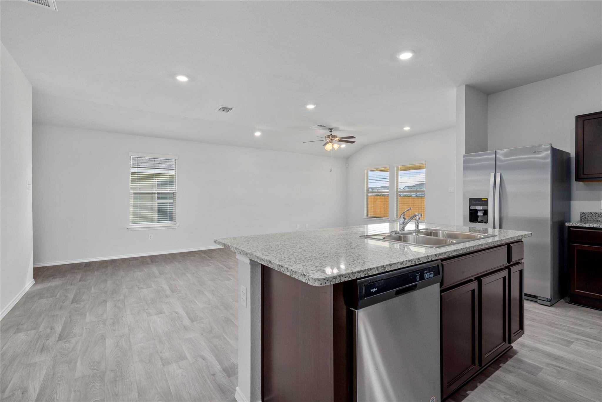 1417 Victory Ranch TRL — photo 3