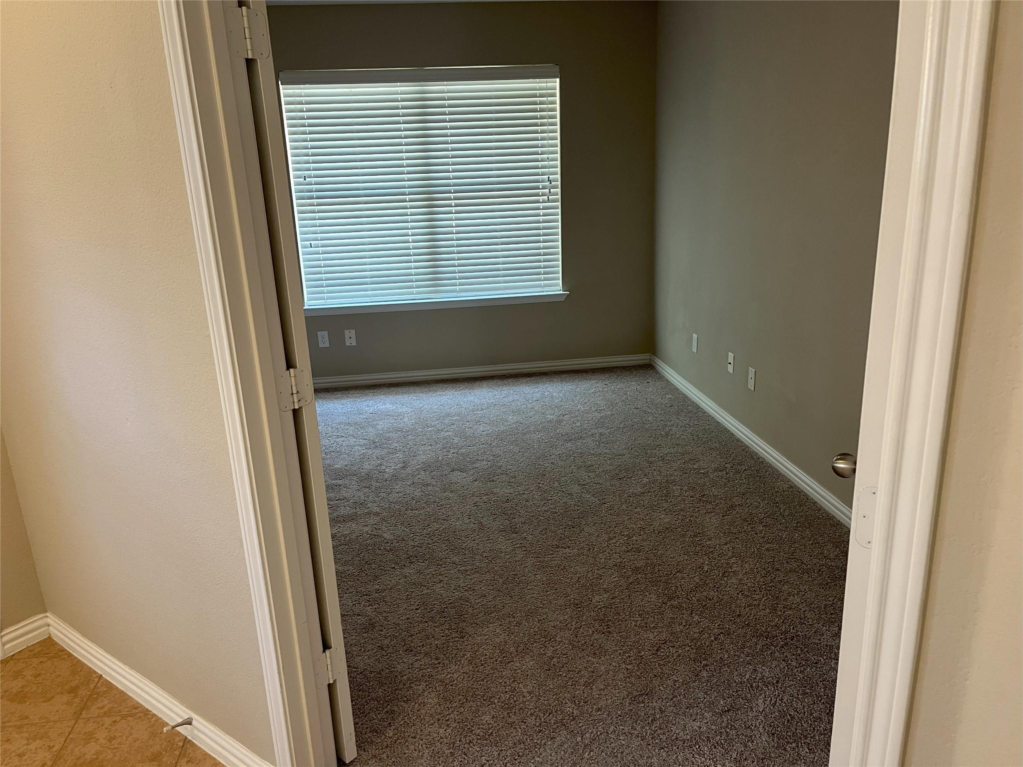 2375 Garlic Creek DR — photo 4