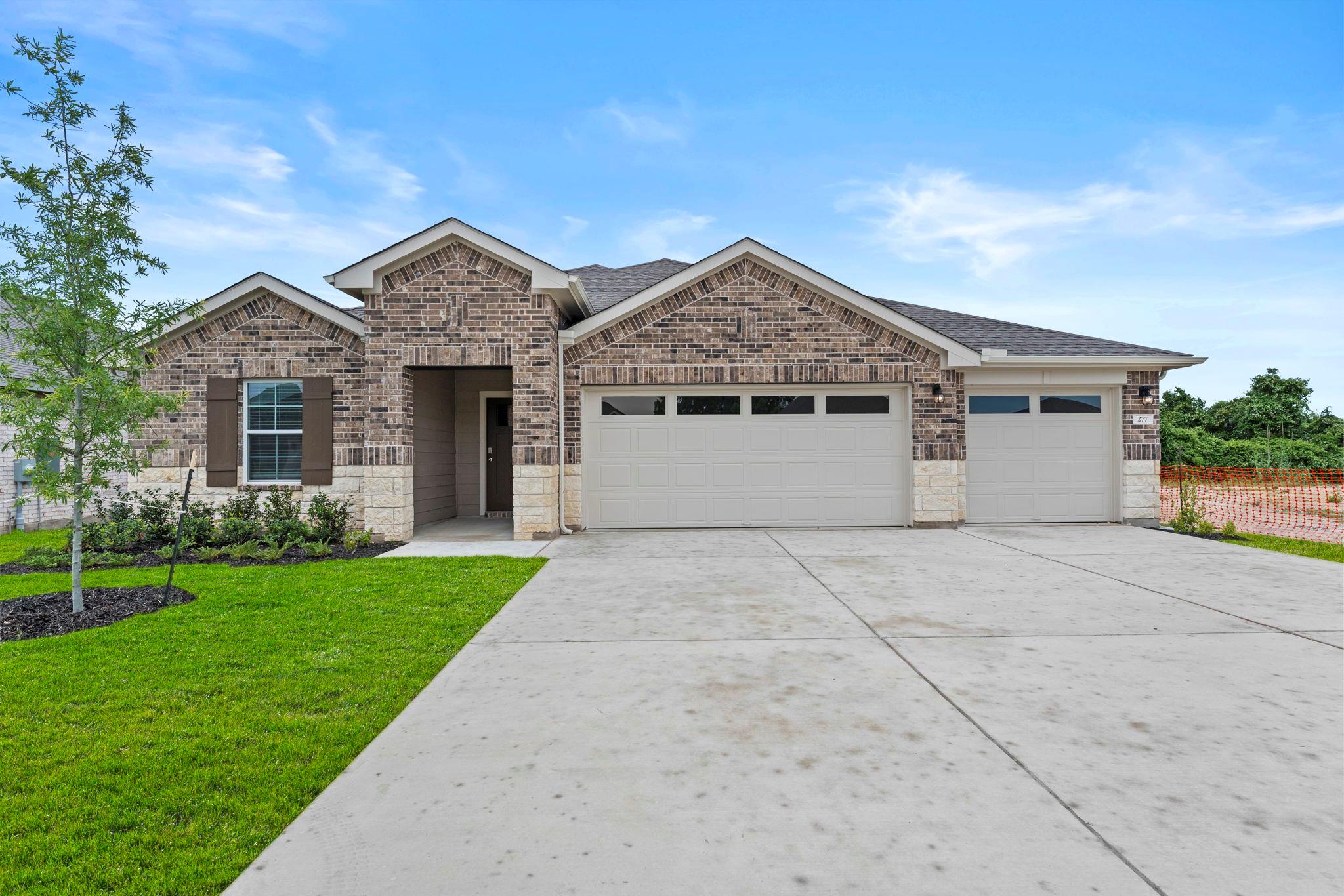 277 Rivers Edge DR