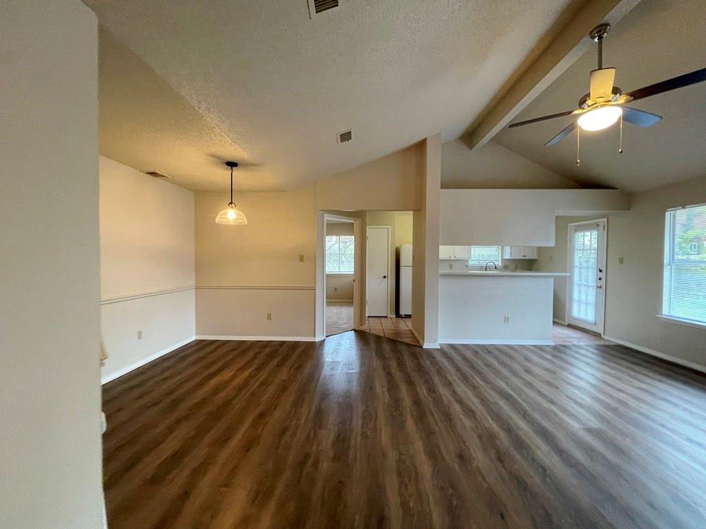 16719 Whitebrush LOOP — photo 4