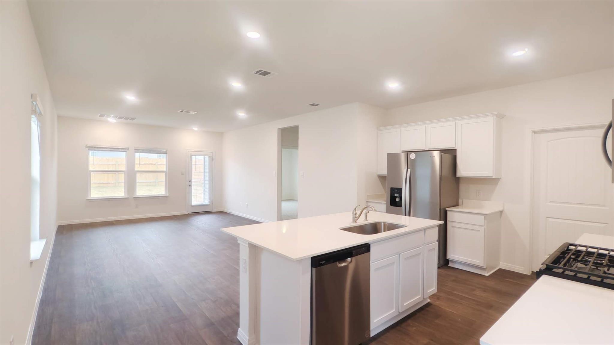 302 Gladiola LOOP — photo 5