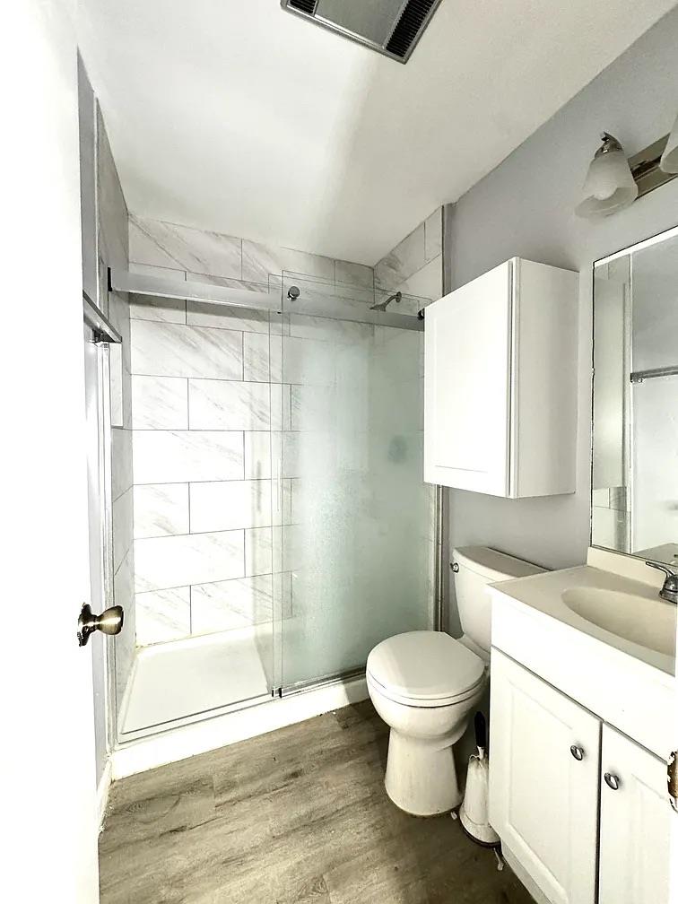 801 Bracewood CIR — photo 3