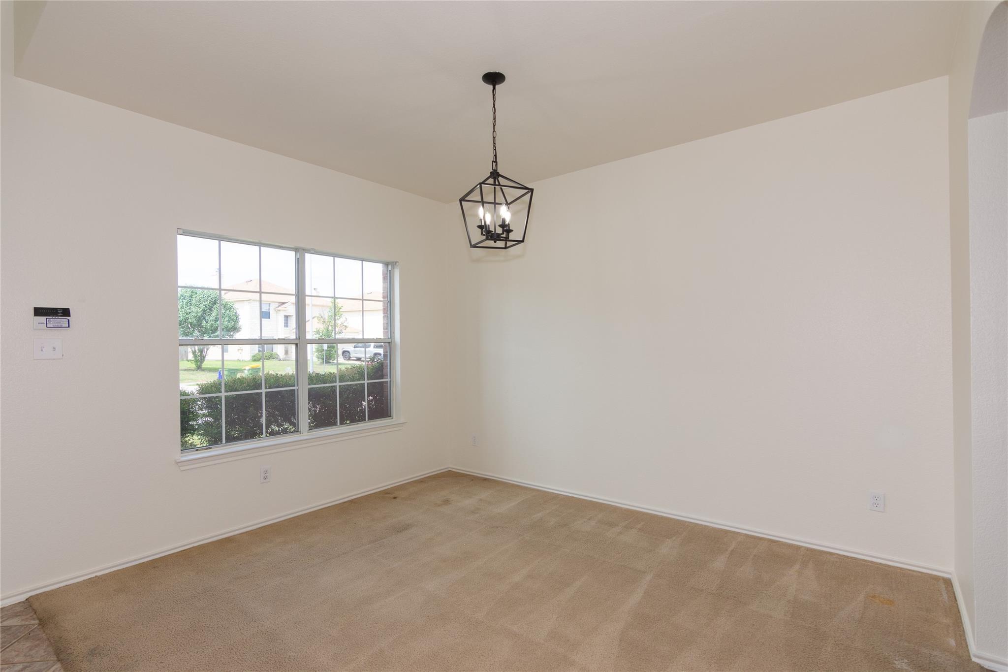 18209 Maxa DR — photo 4