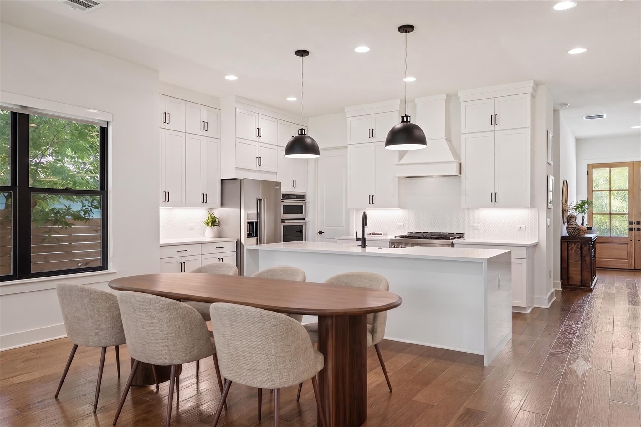 1212 Madison Ave — photo 4