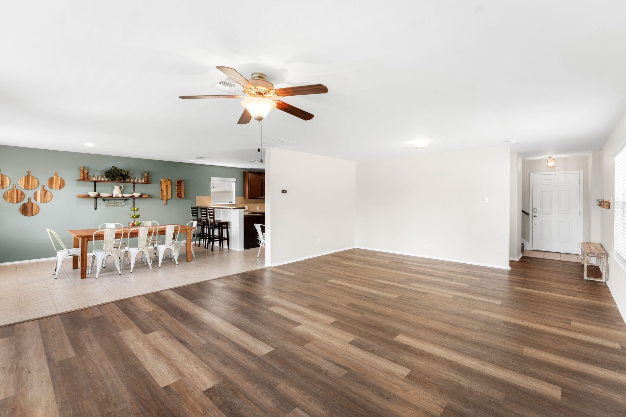 6735 Plains Crest DR — photo 5
