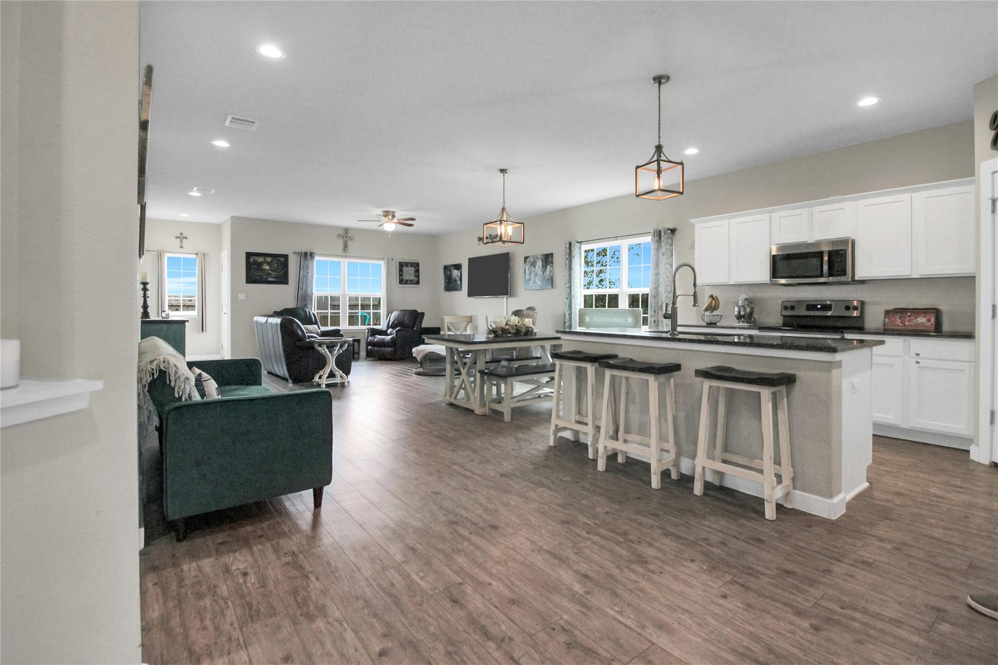 617 Sheldon Ave — photo 5