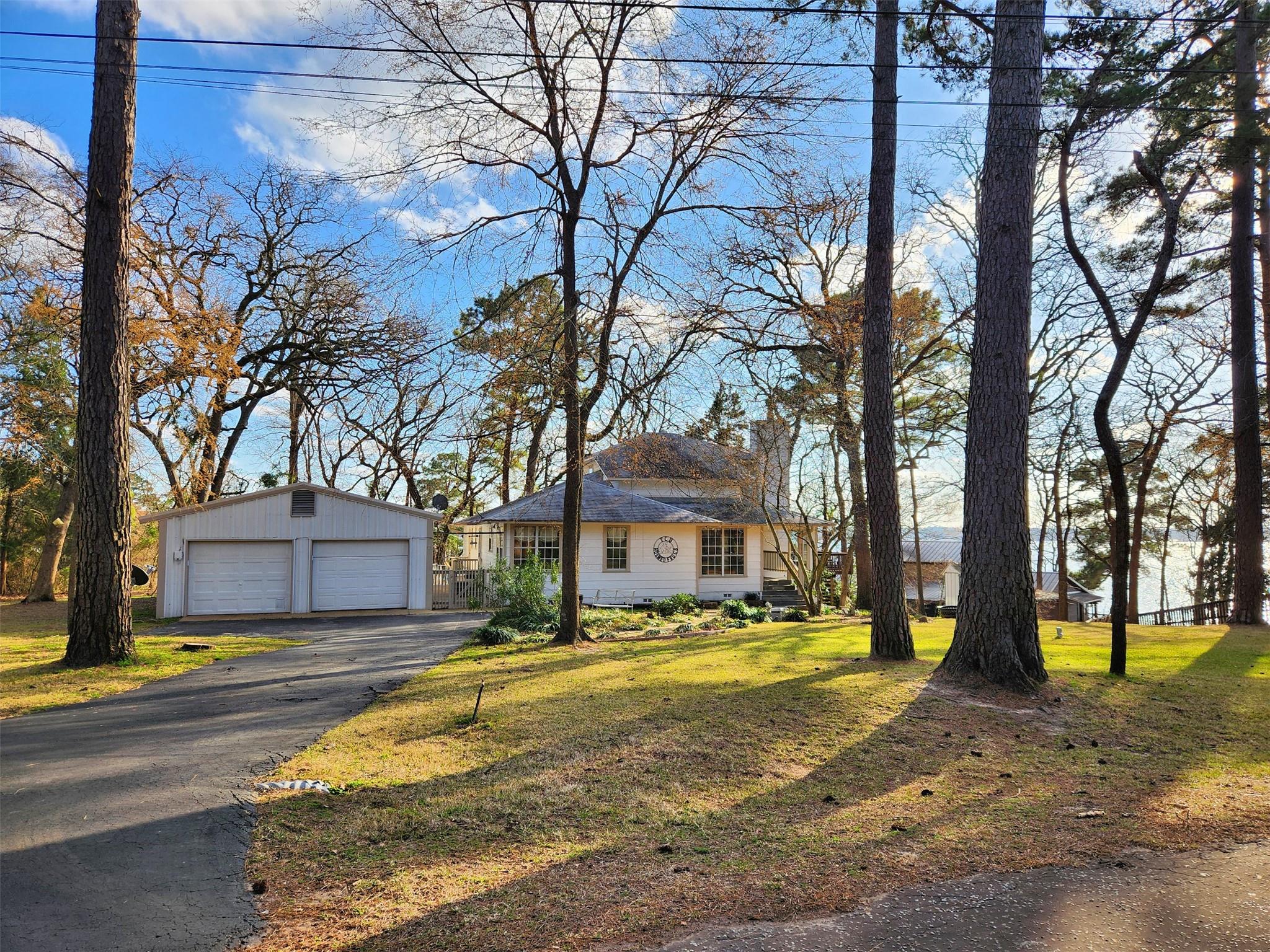 522 Christine DR