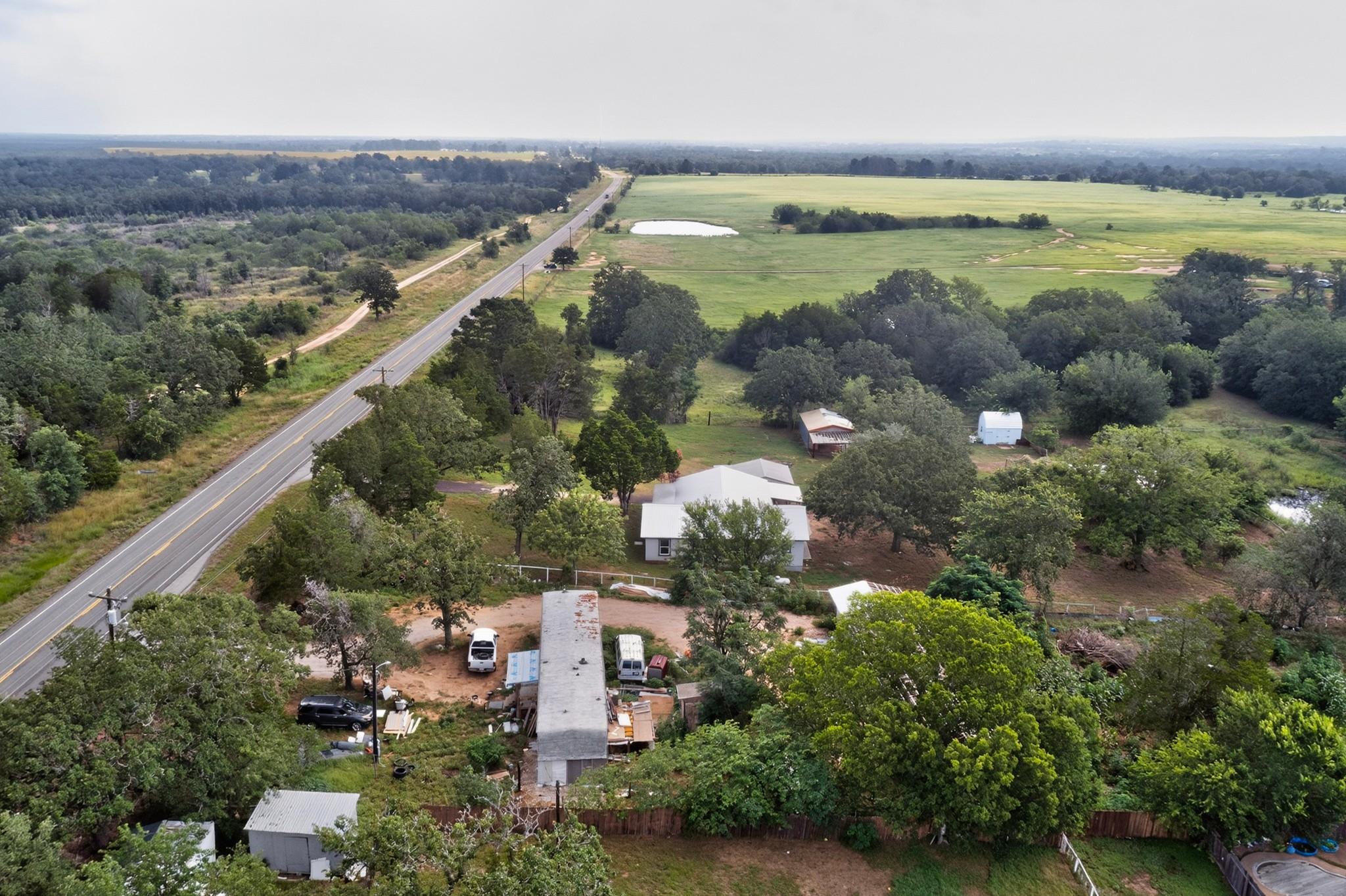 581 Fm 2336 — photo 5
