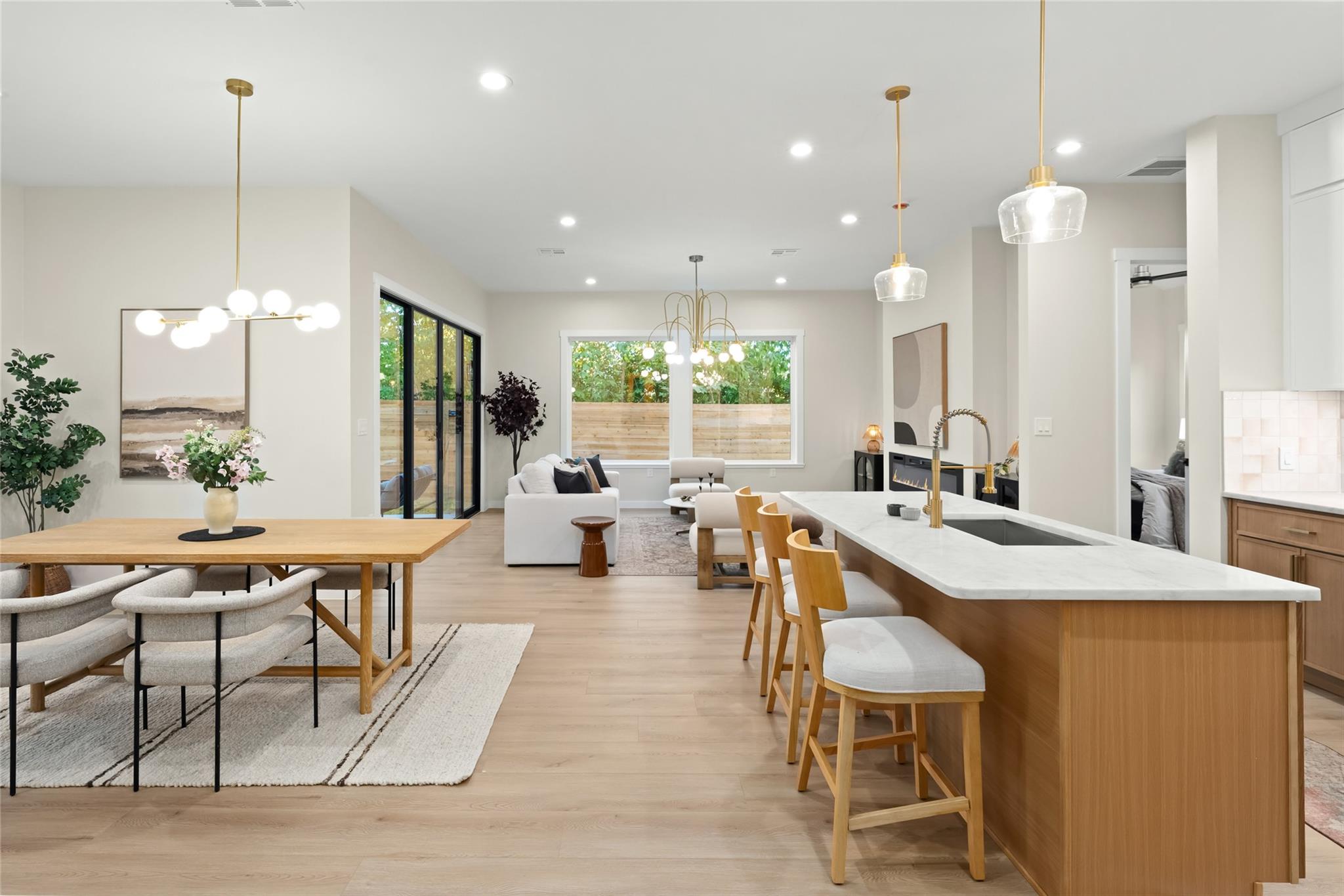 901 Redd ST #2 — photo 4