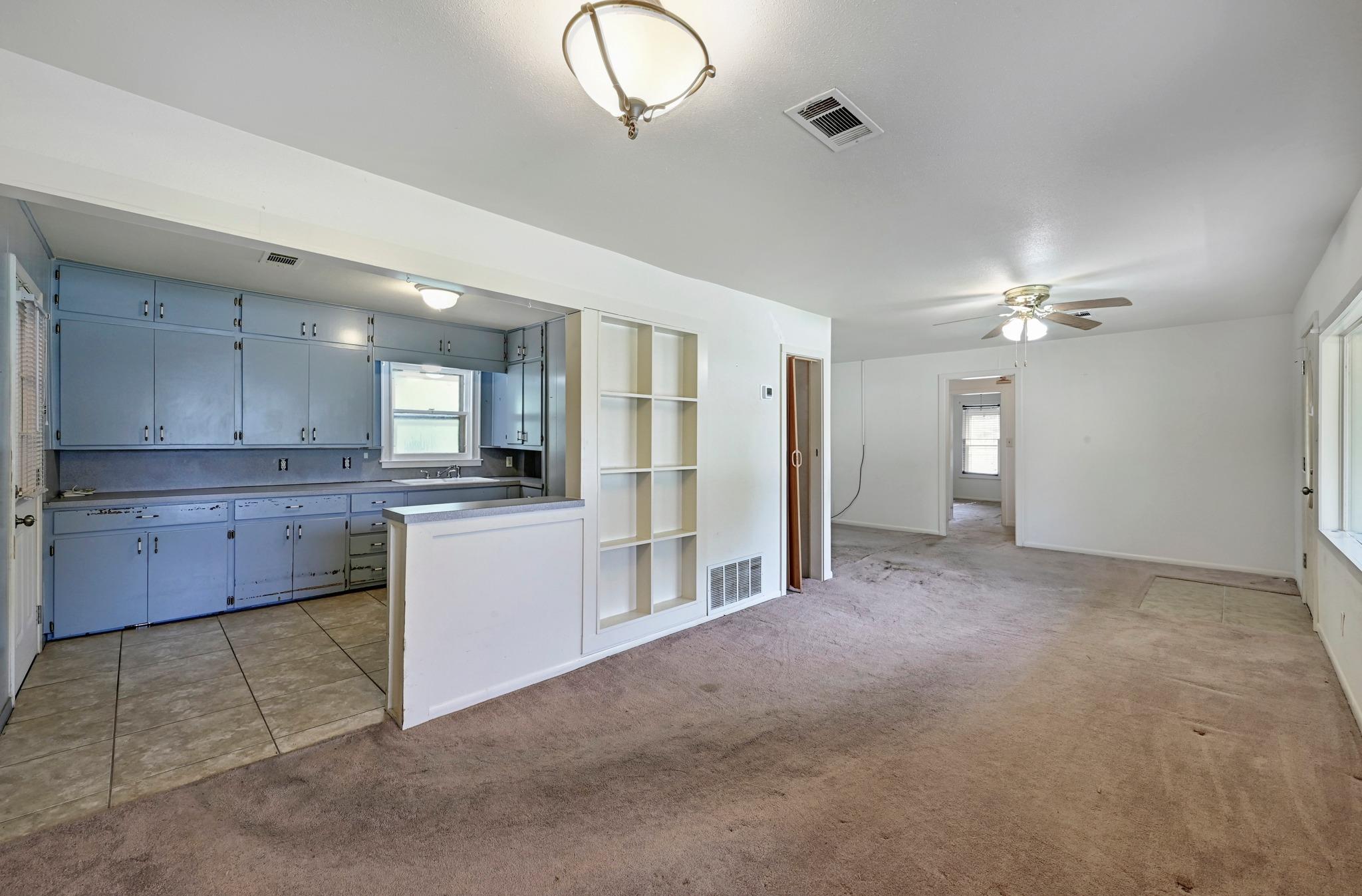 200 Tate ST — photo 4