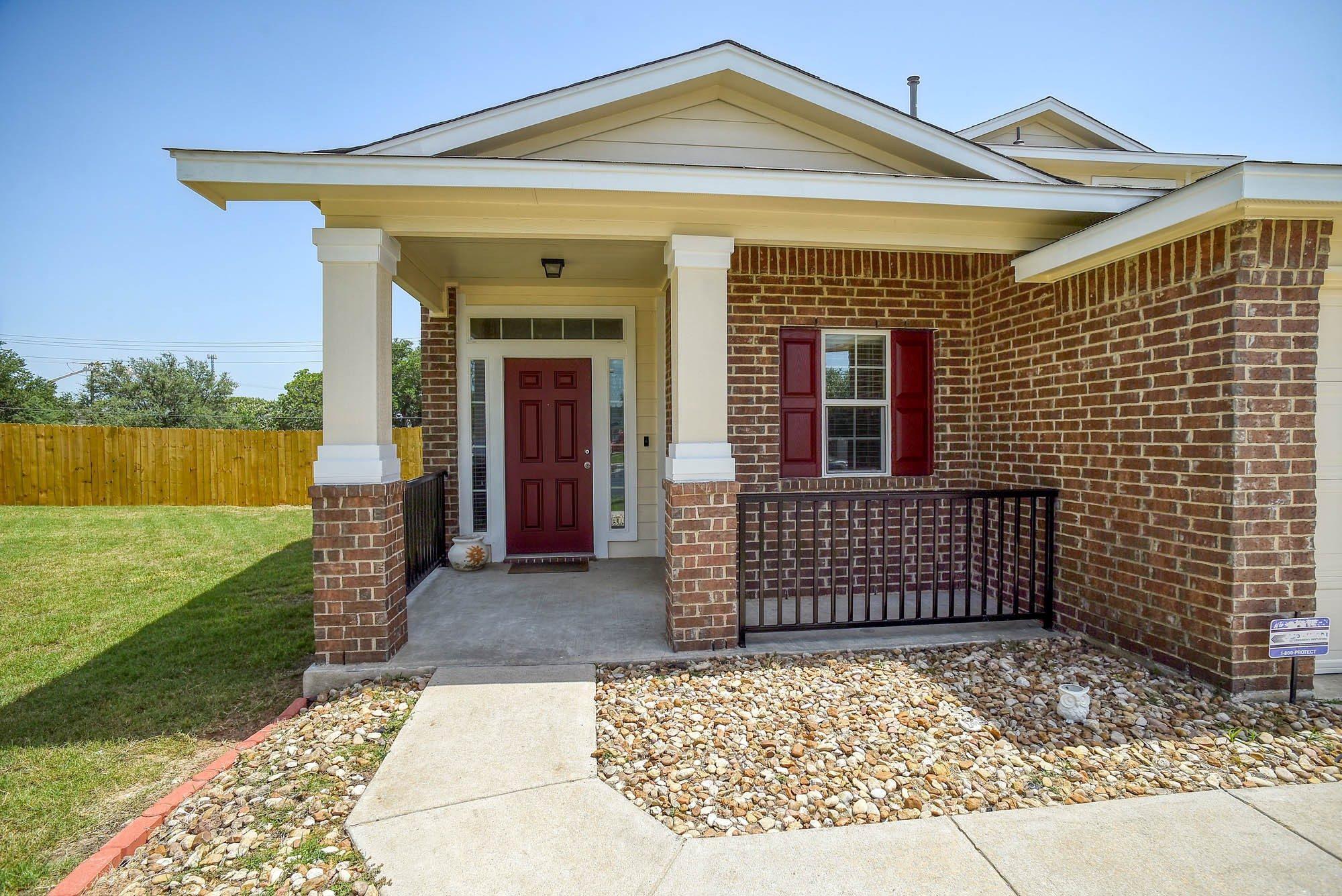 410 Hunting Lodge LN — photo 5