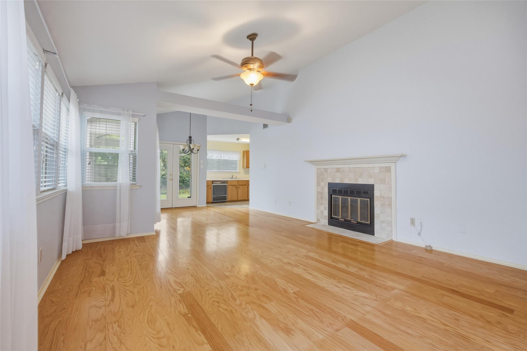 14513 Robert I Walker BLVD — photo 4