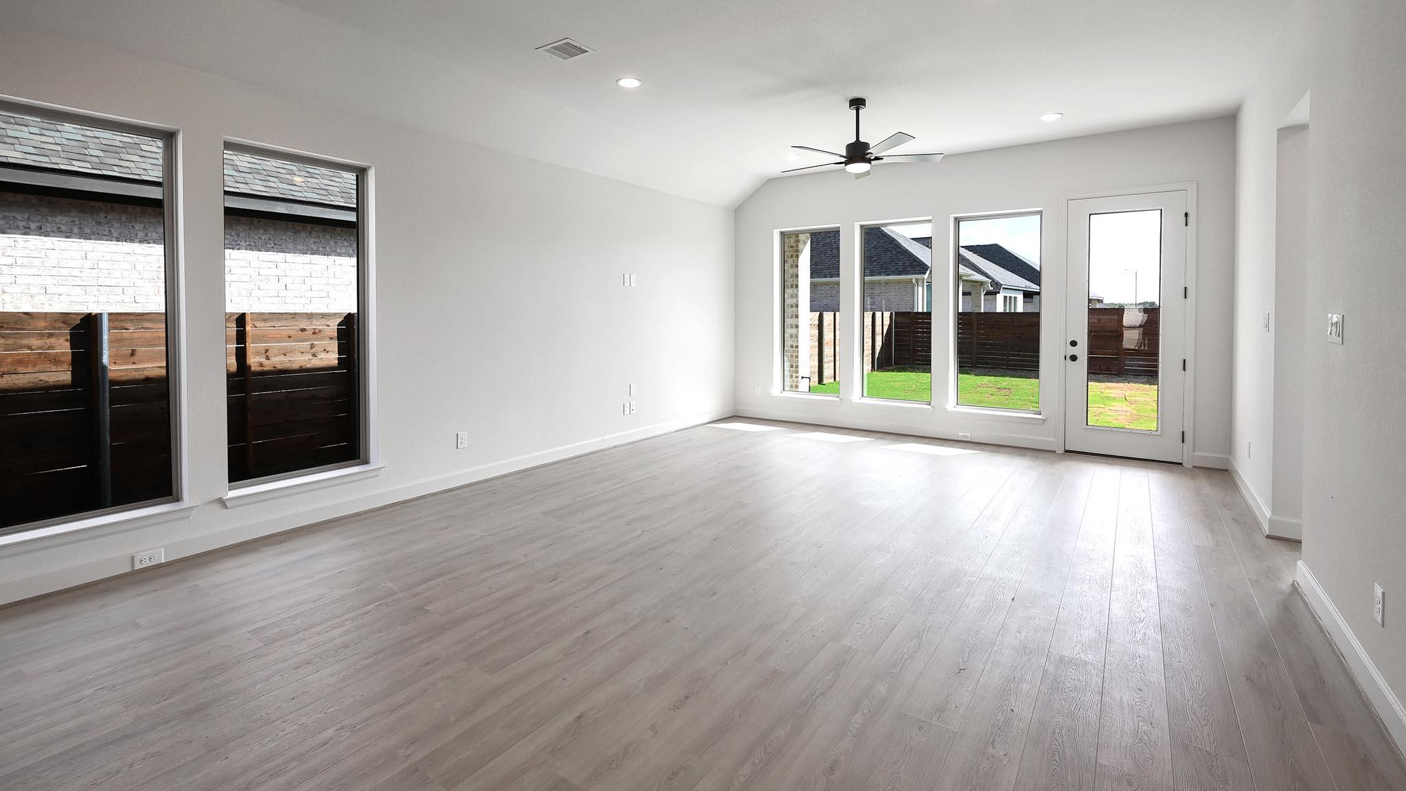 310 Watersong BND — photo 4