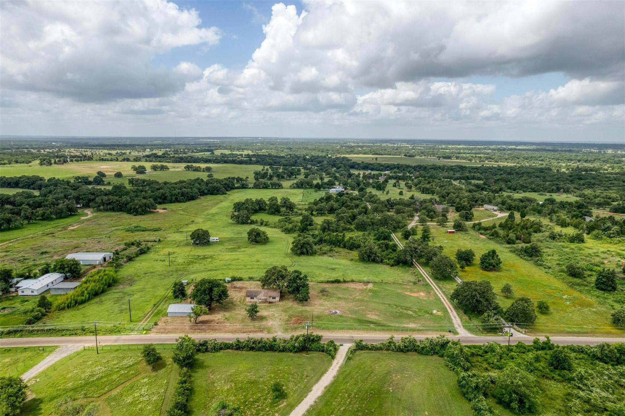 307 County Line RD — photo 3