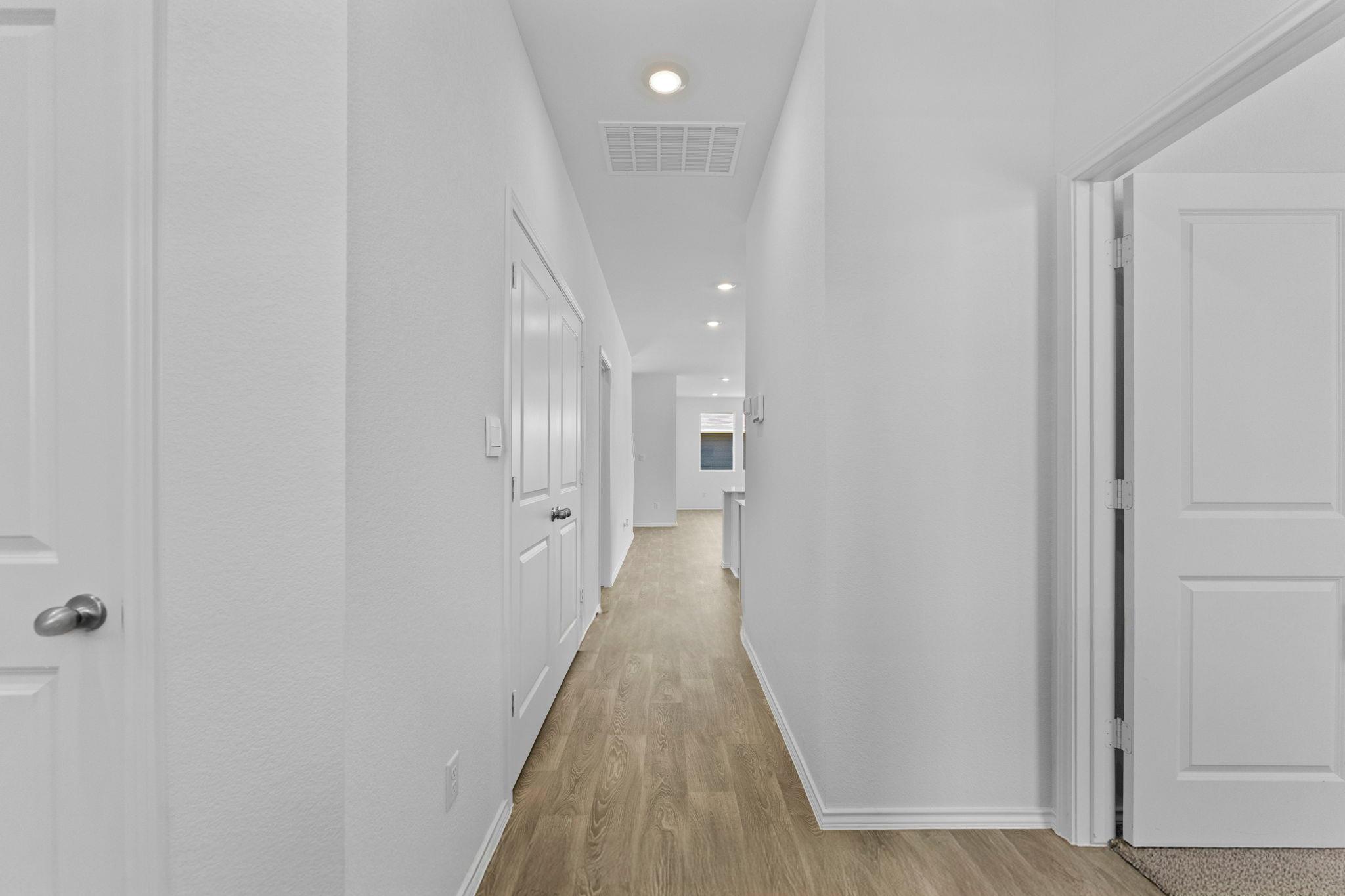 325 Santo Domingo RD — photo 4