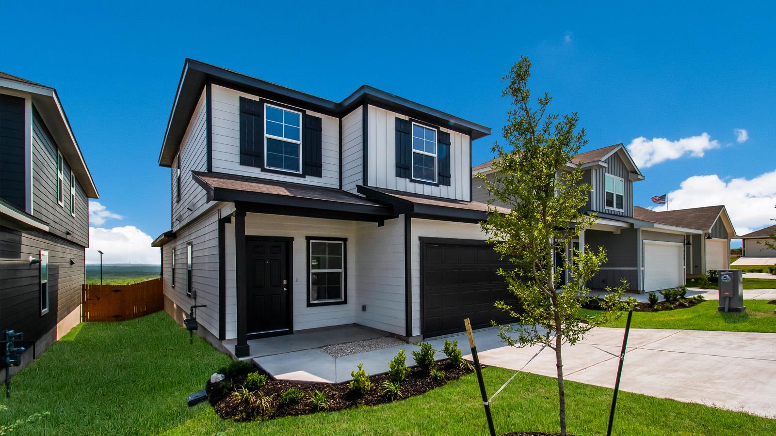 215 Arnold Loop — photo 3
