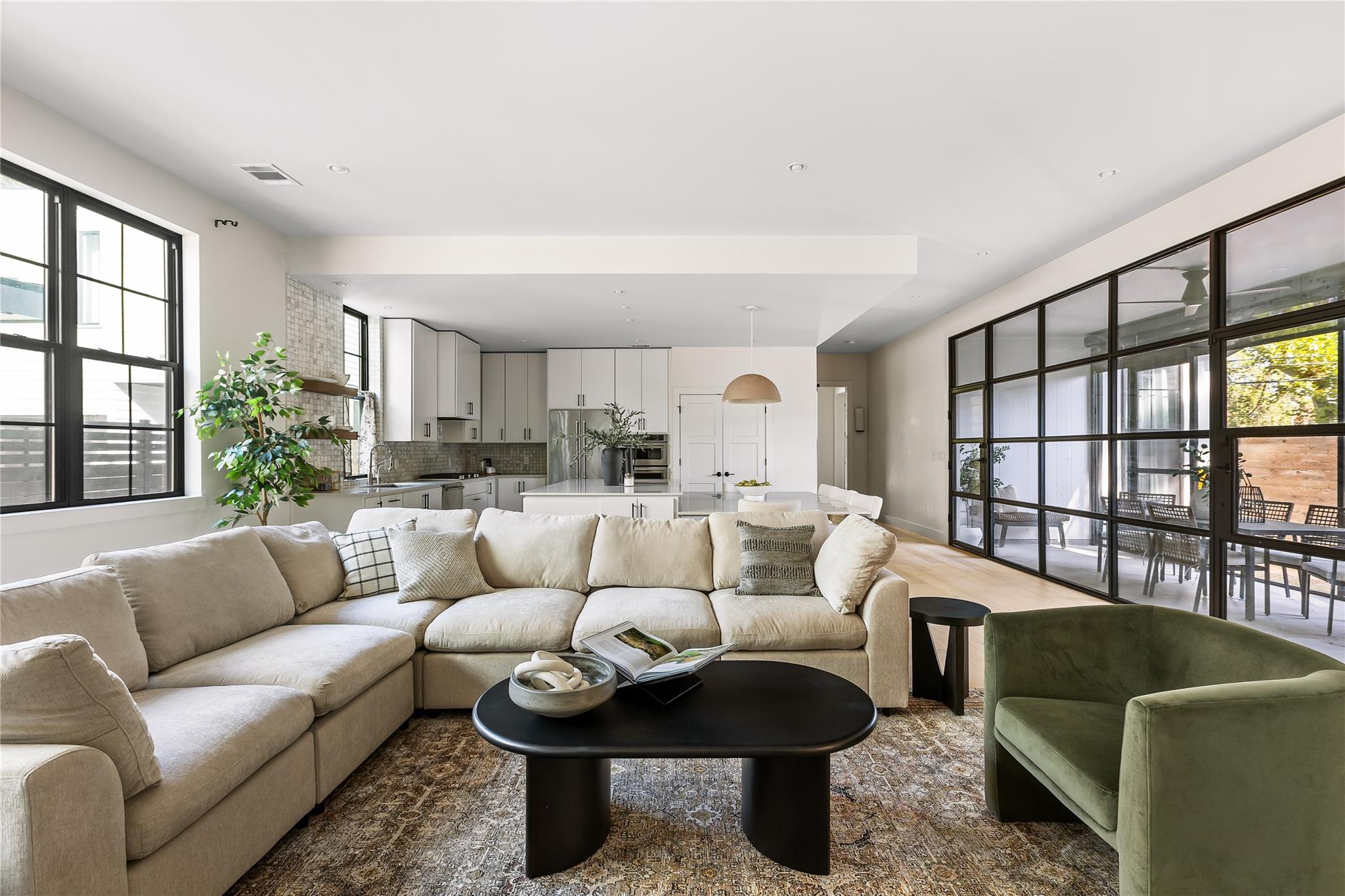 3102 Brinwood Ave — photo 4