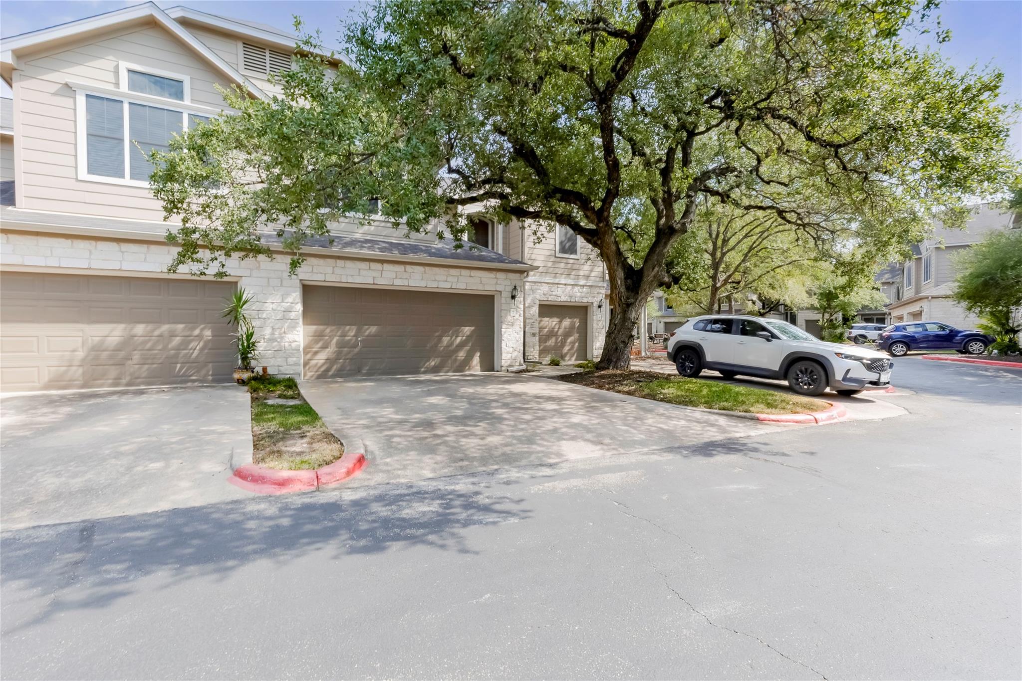 4501 Whispering Valley DR #7 — photo 3