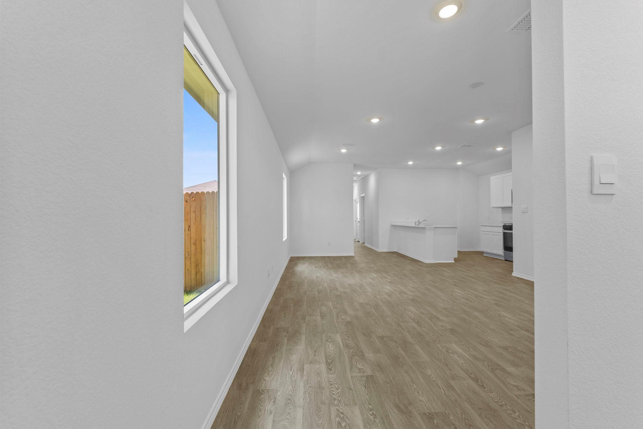 320 Nizao LN — photo 5