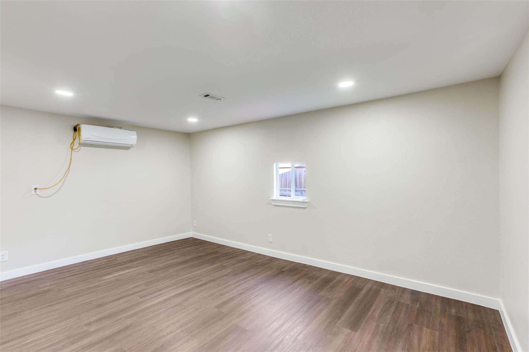 1118 Spur ST — photo 5
