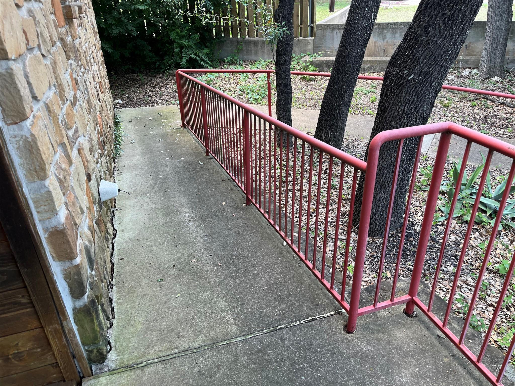 15401 Nightingale LN — photo 4