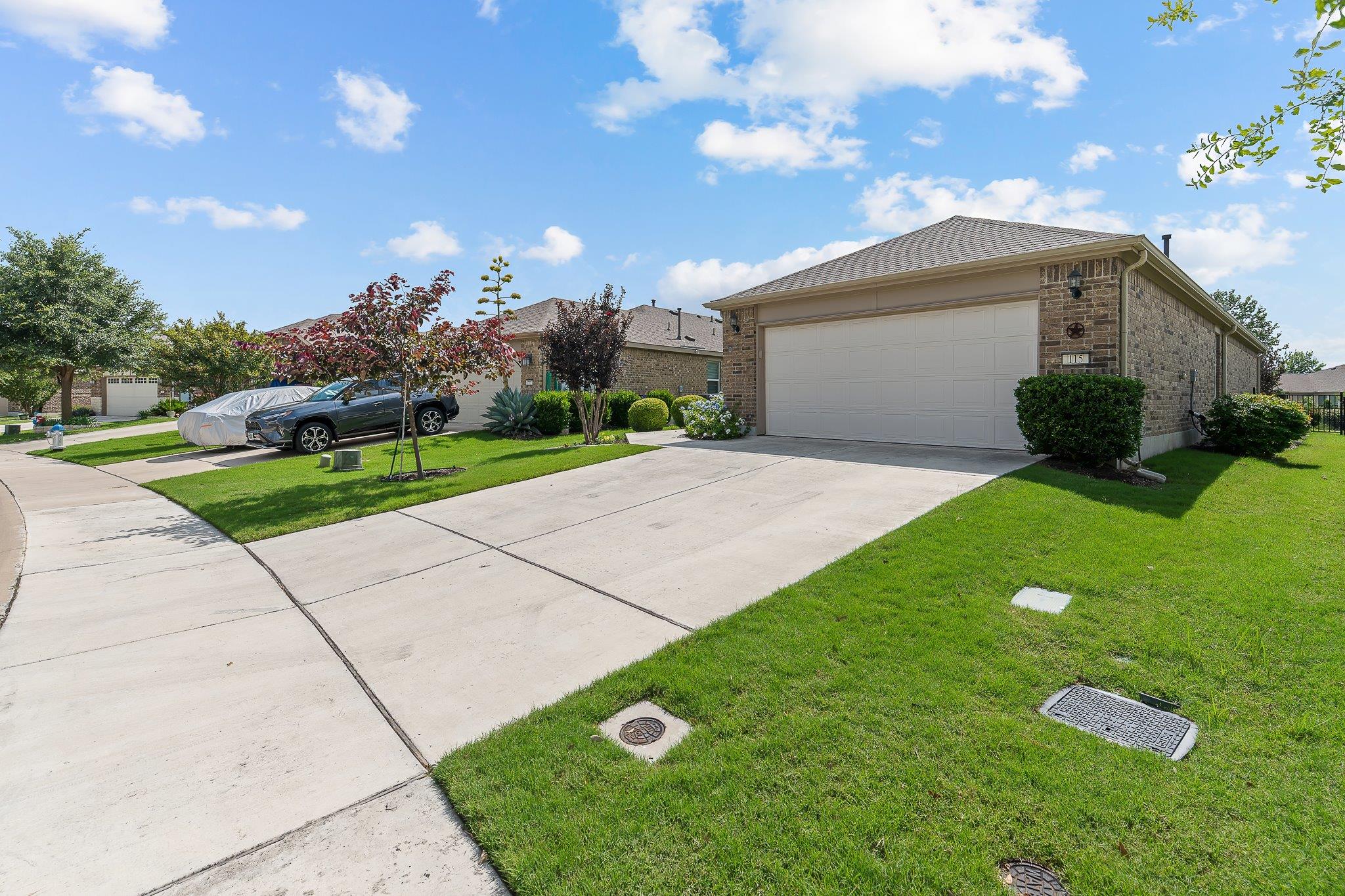 115 Paint Creek LN — photo 3